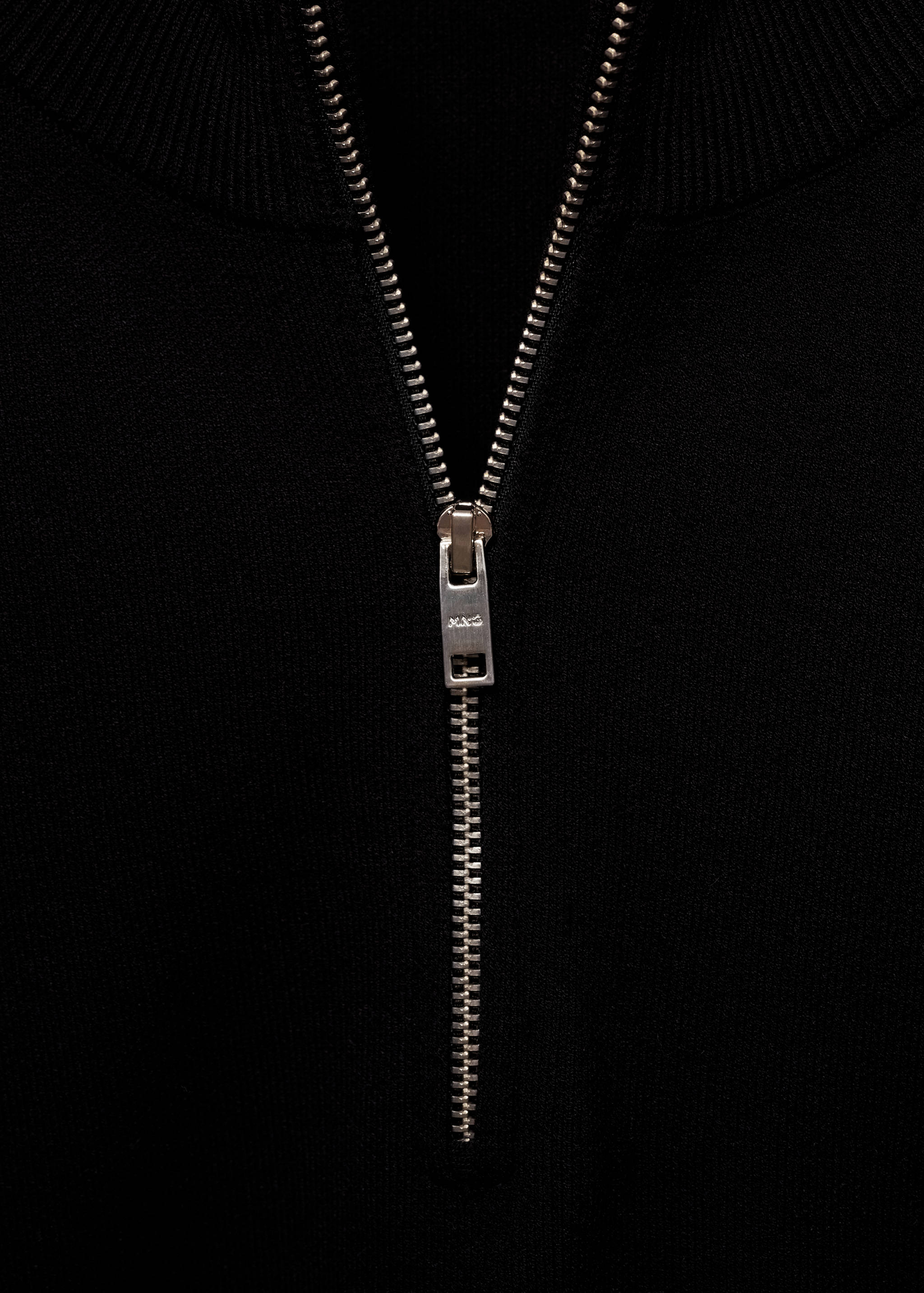 Medium-knit sweater with zip-up perkins neck - Details of the article 8