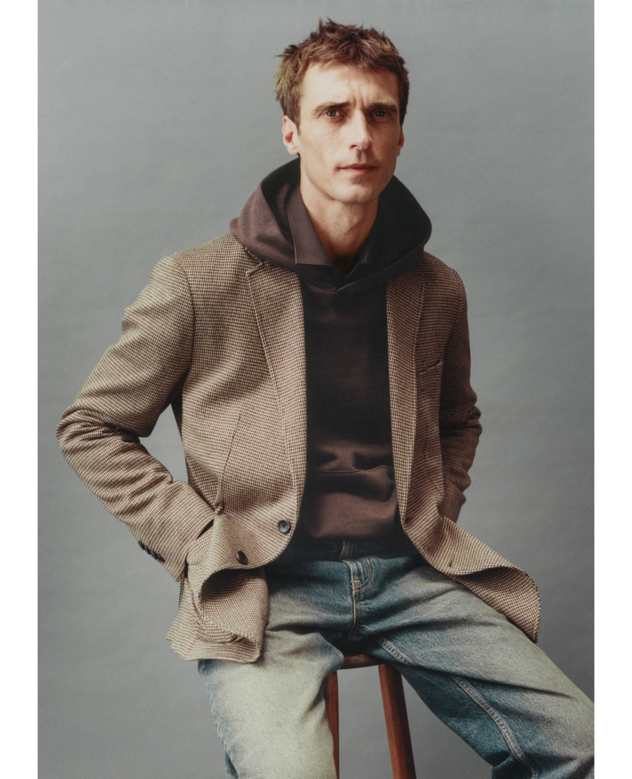 Embroidered hoodie - Details of the article 3