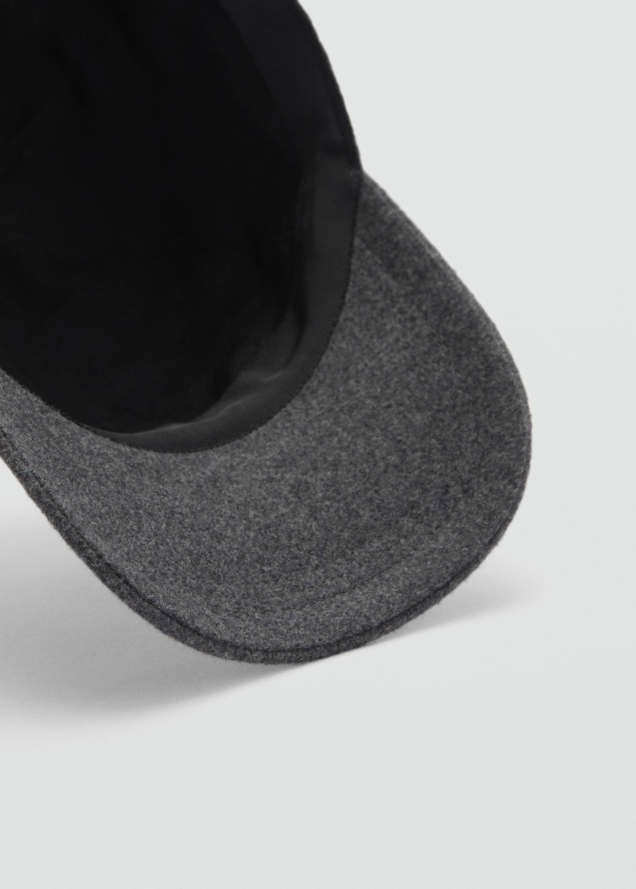 Kappe aus Woll-Mix - Detail des Artikels 2