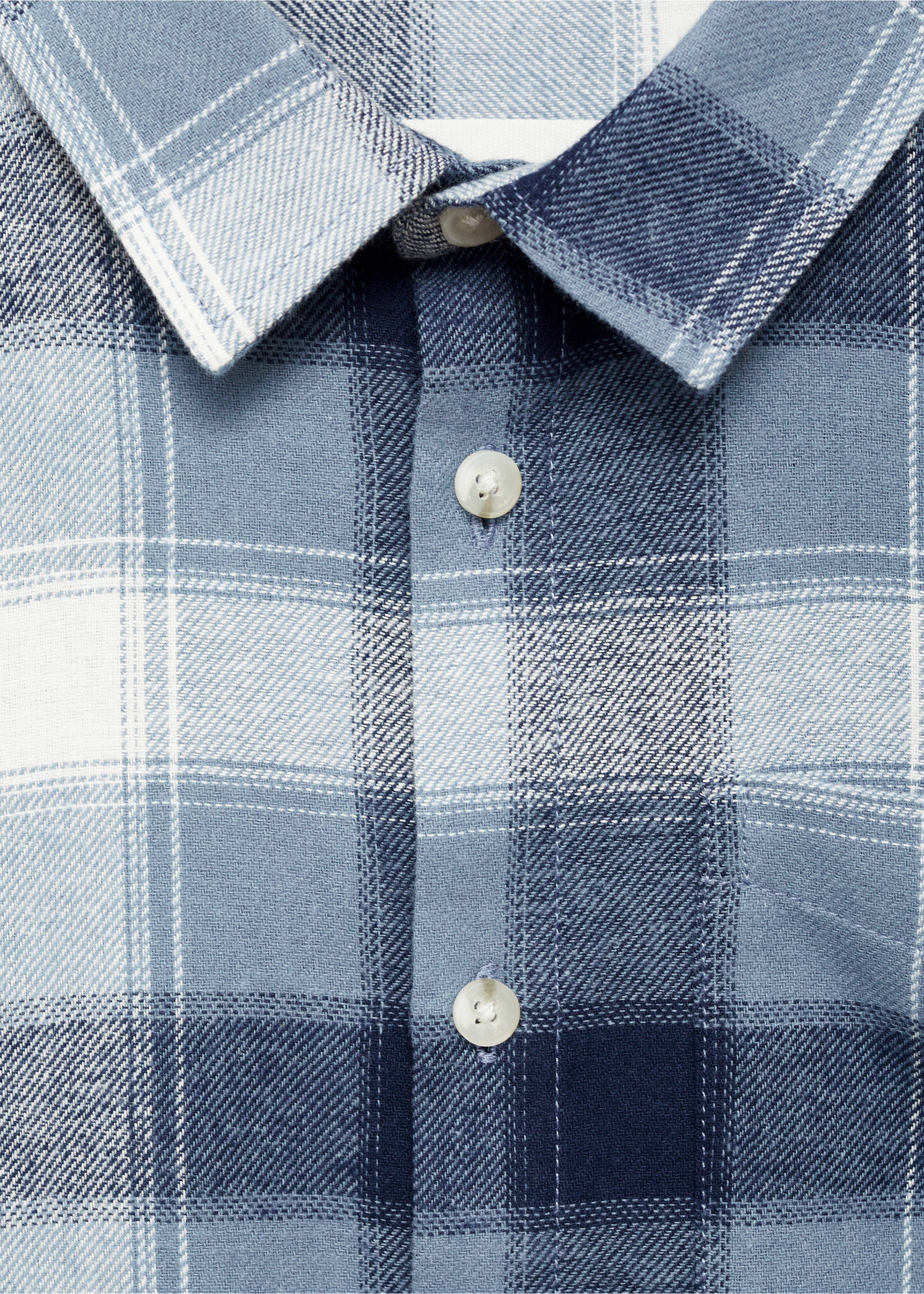 Camisa cuadros bolsillo - Detalle del artículo 8, Azul. Ref: 77025982-00.