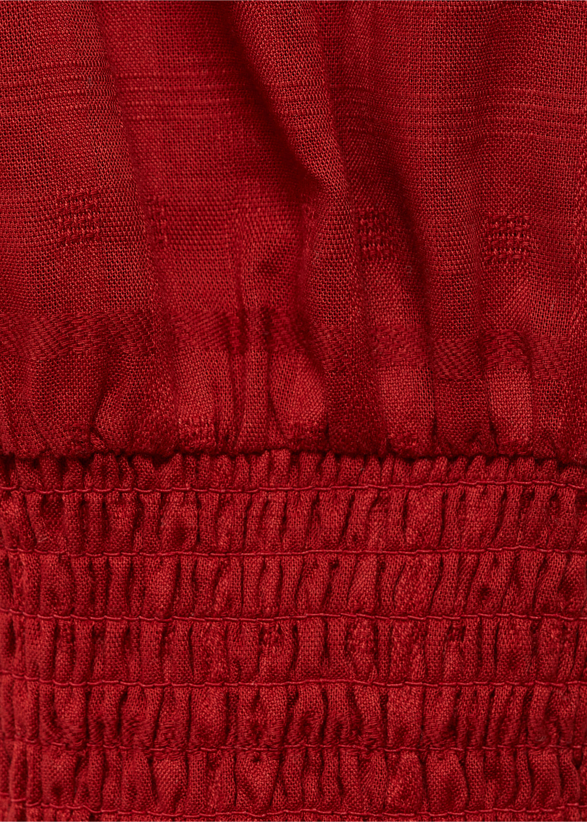 Gathered details cotton blouse - Details of the article 8, Red. Ref: 77025988-00.
