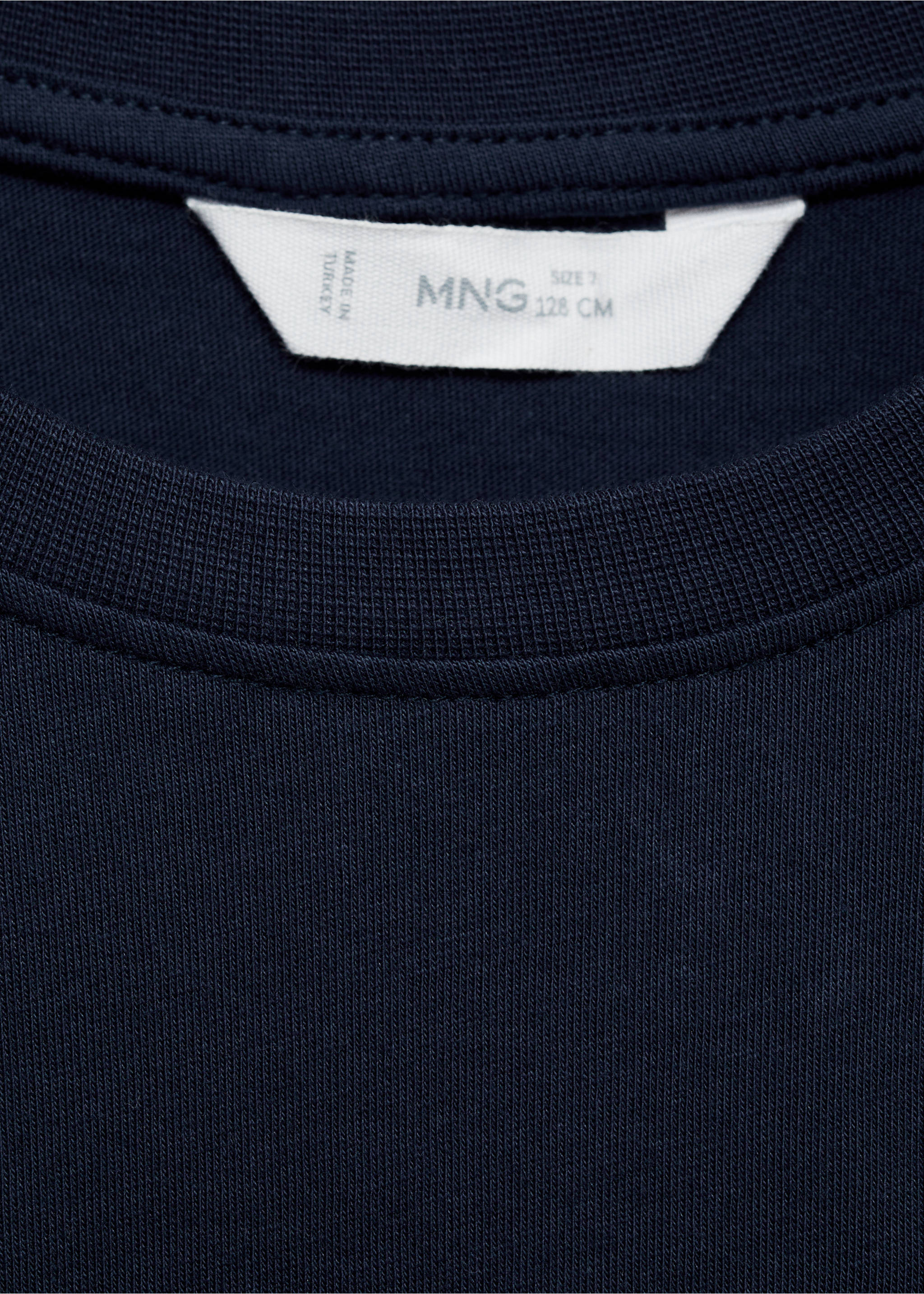 Embossed detail t-shirt - Details of the article 0, Dark Navy. Ref: 77026007-00.