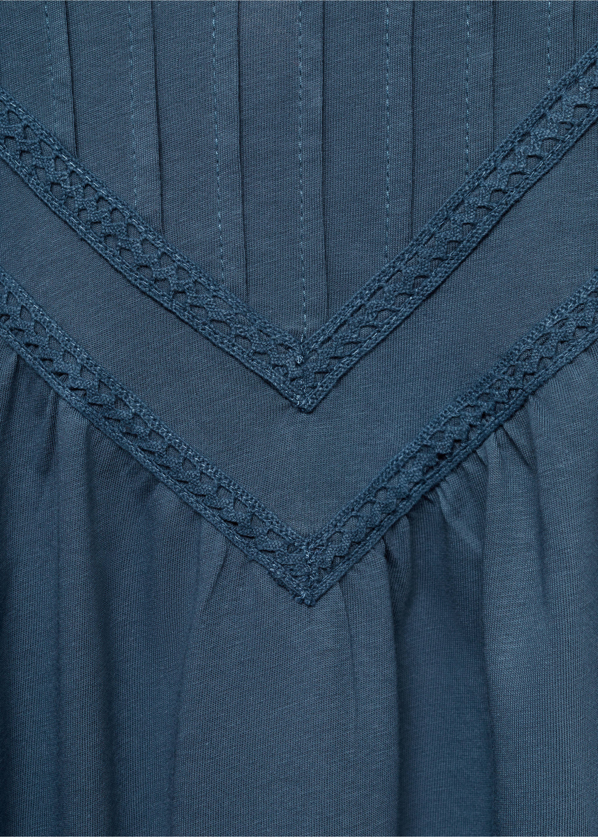 Embroidered details blouse - Details of the article 8, Indigo Blue. Ref: 77026009-00.