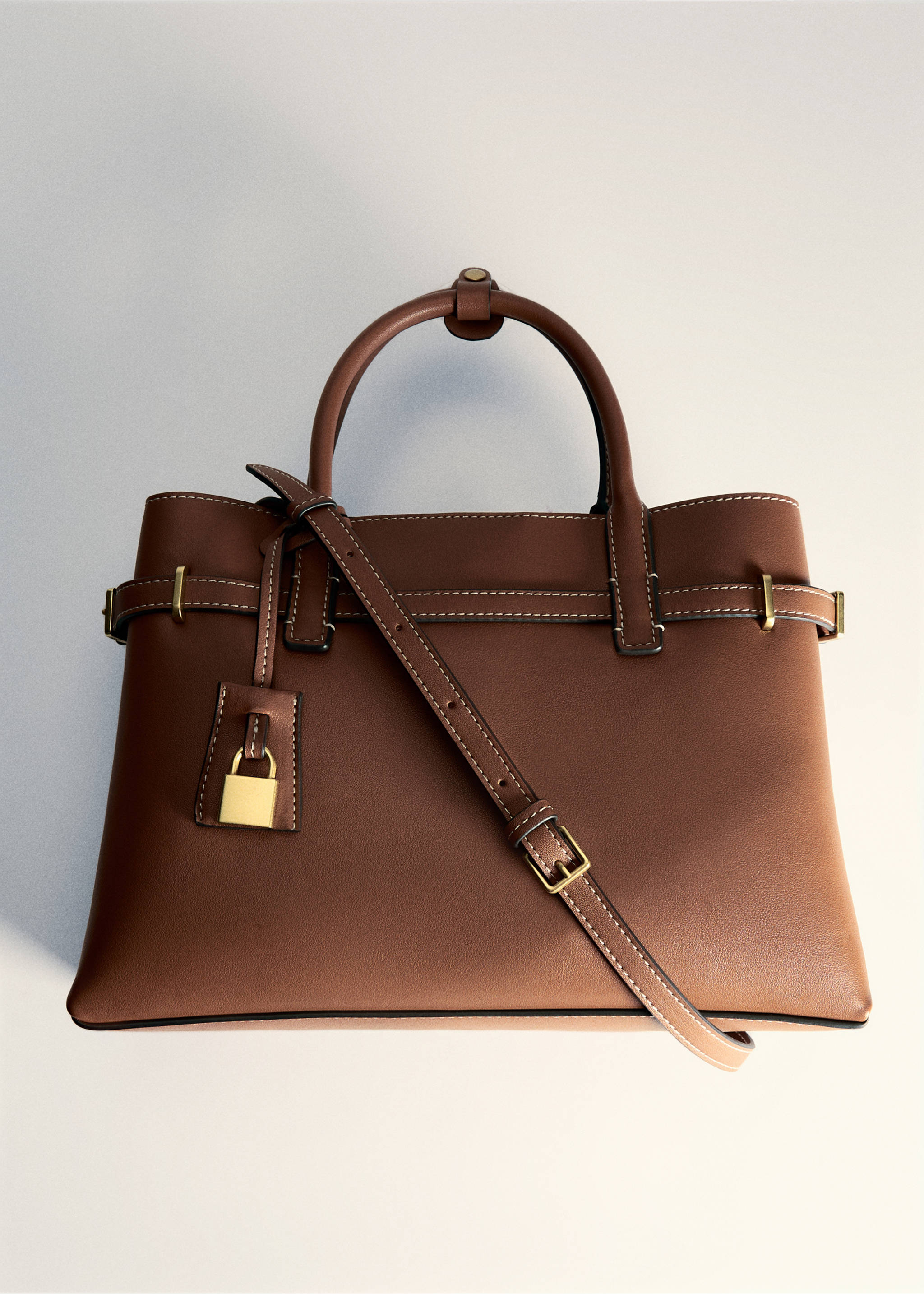 Shopper bag with padlock - Details of the article 5, Leather. Ref: 77026354-00.