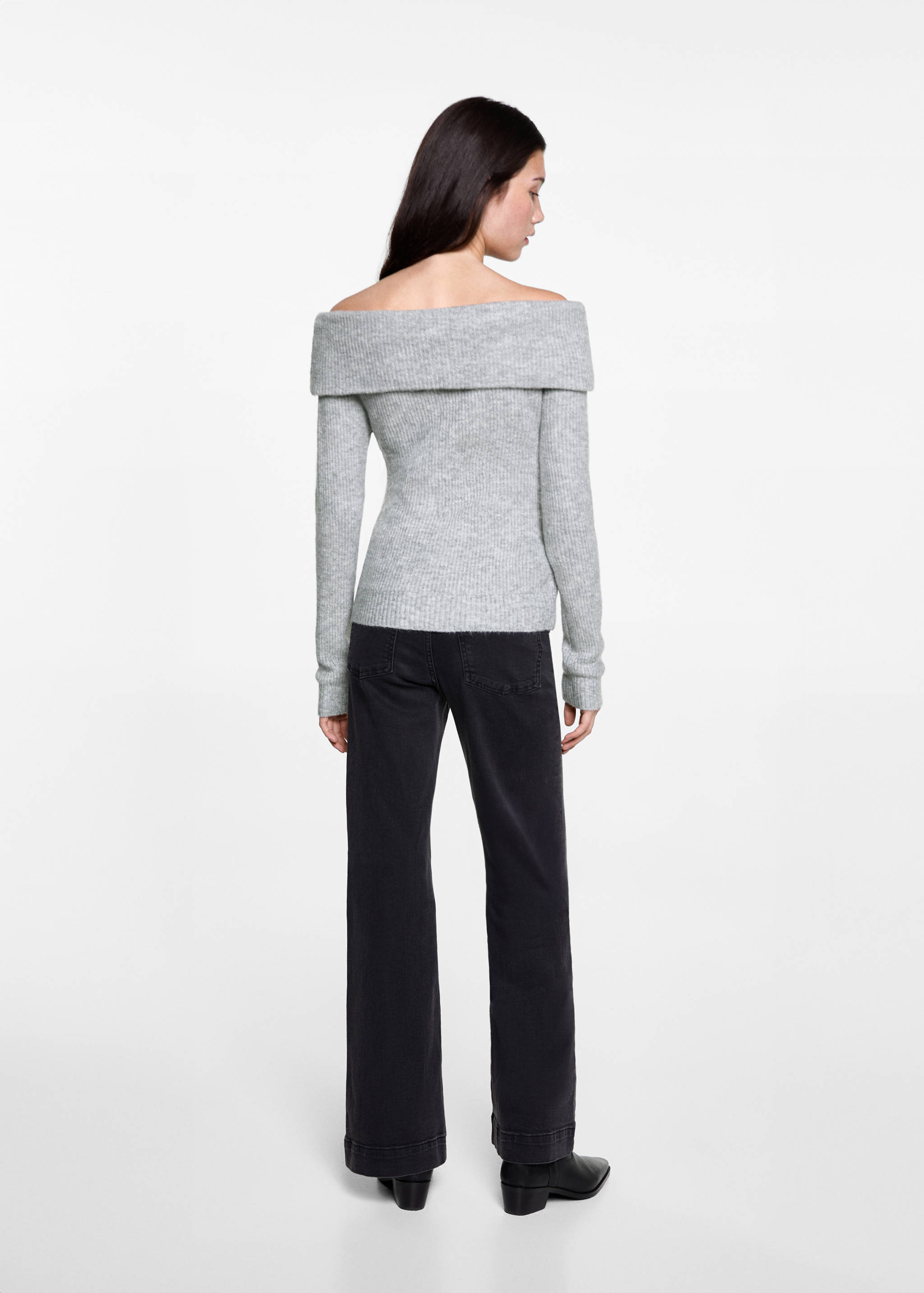 Stickade tröja bara axlar - Artikelns baksida