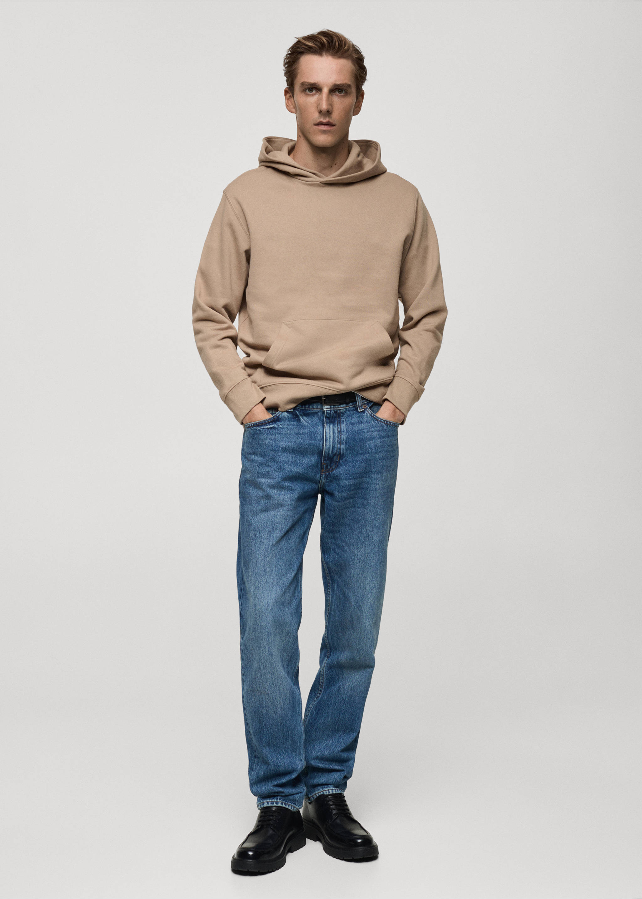 Baumwoll-Kapuzensweatshirt mit Känguru-Tasche - Allgemeine Ansicht, Mittelbraun. Ref: 77027115-00.