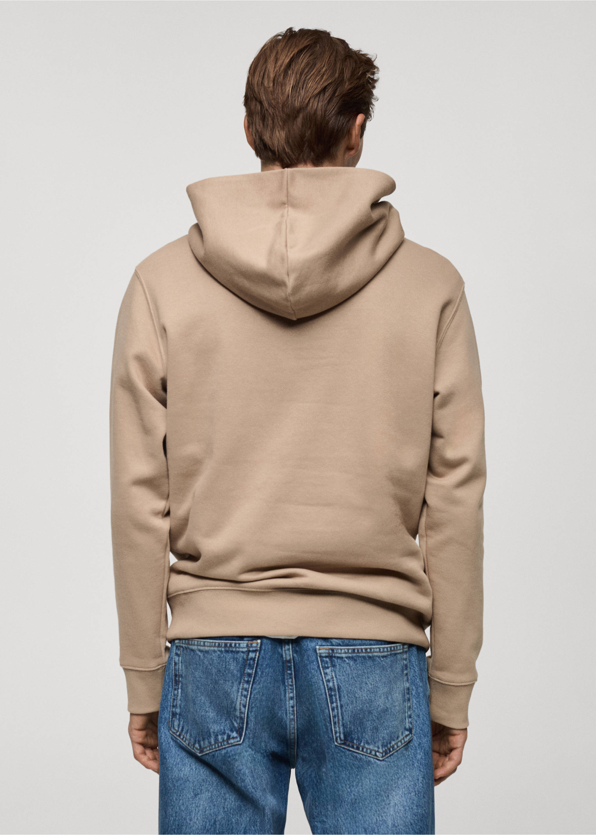Baumwoll-Kapuzensweatshirt mit Känguru-Tasche - Rückseite des Artikels, Mittelbraun. Ref: 77027115-00.