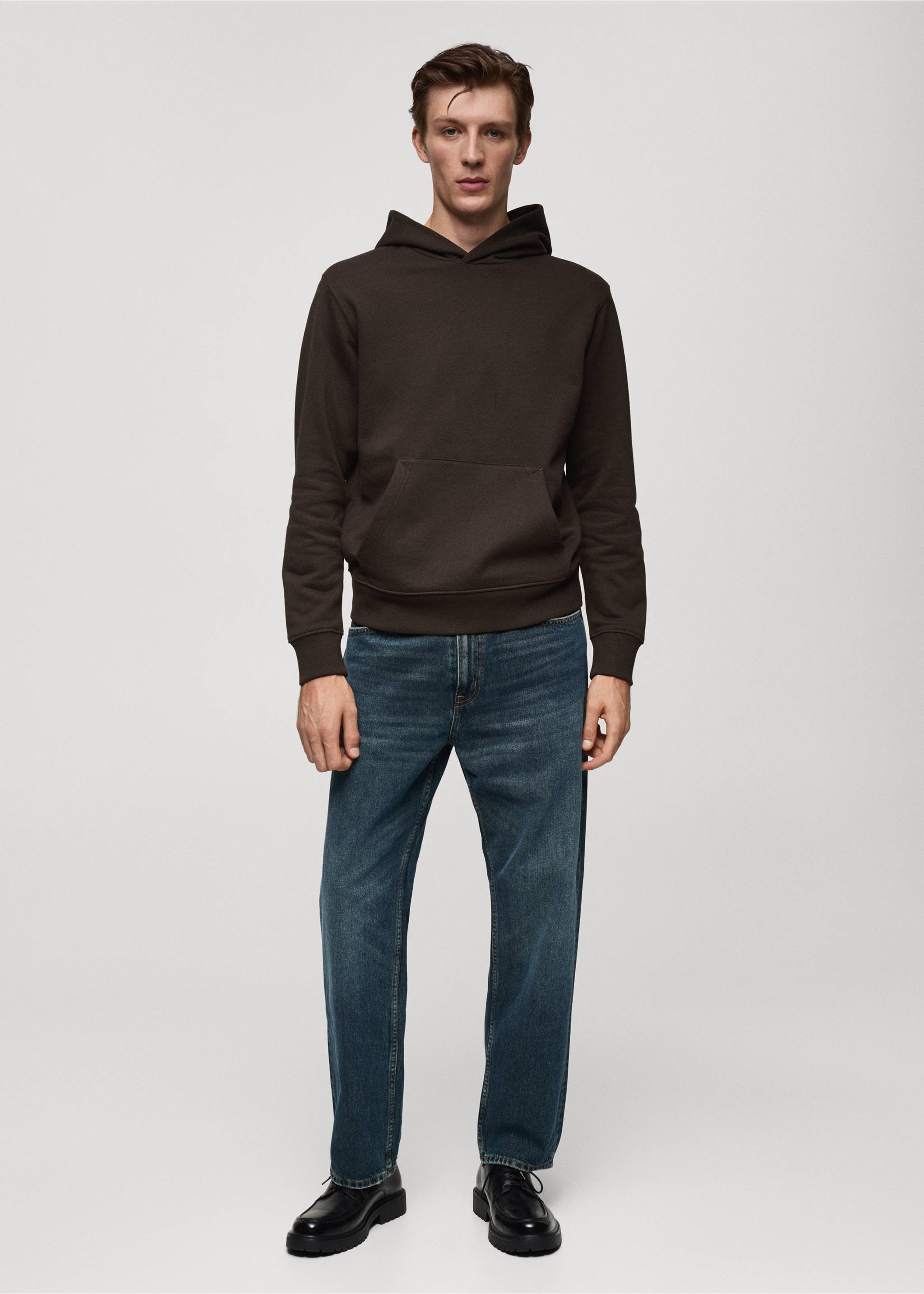 Sweat-shirt coton poche kangourou capuche - Plan général, Chocolat. Ref: 77027115-00.