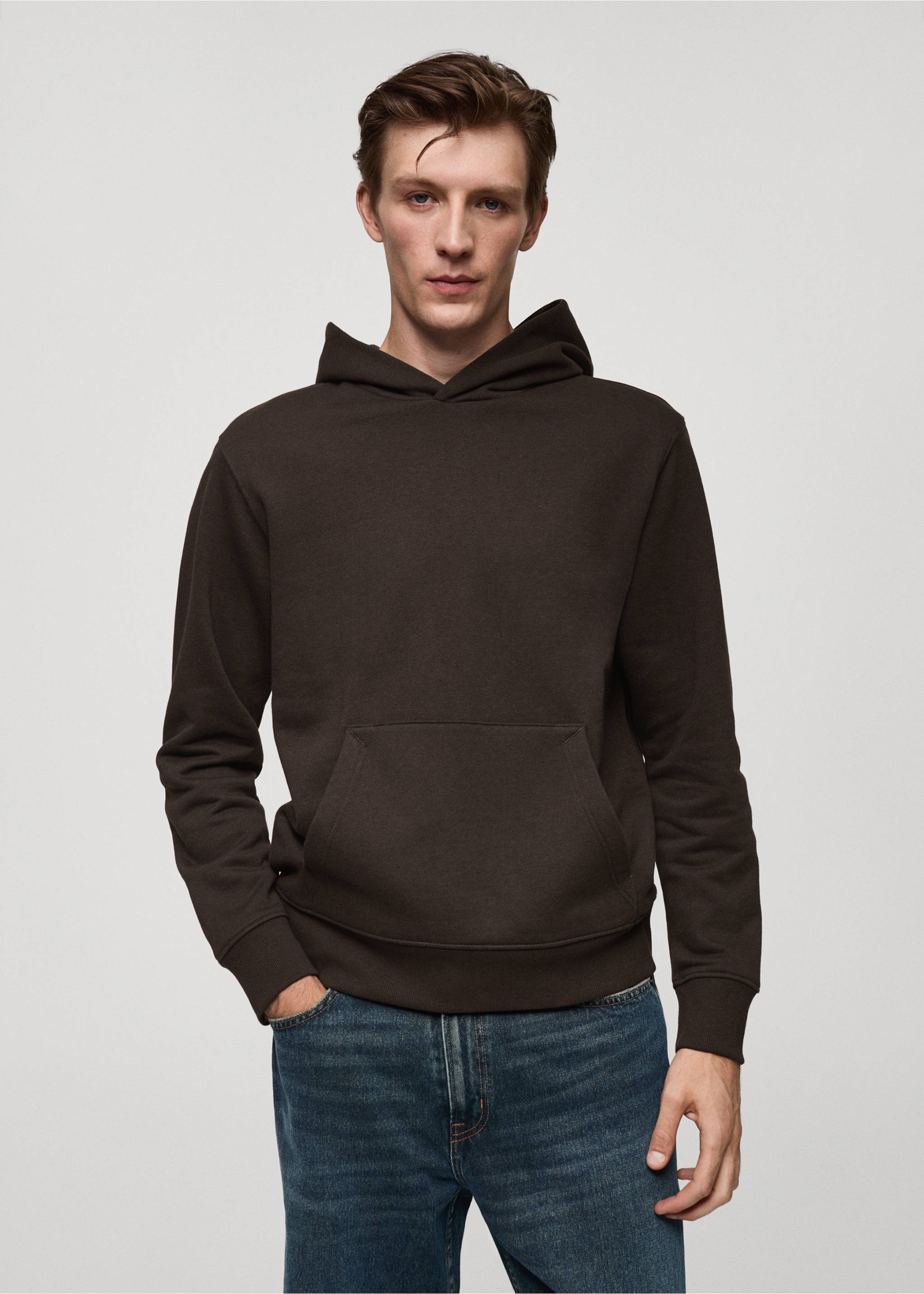 Sweat-shirt coton poche kangourou capuche - Plan moyen, Chocolat. Ref: 77027115-00.