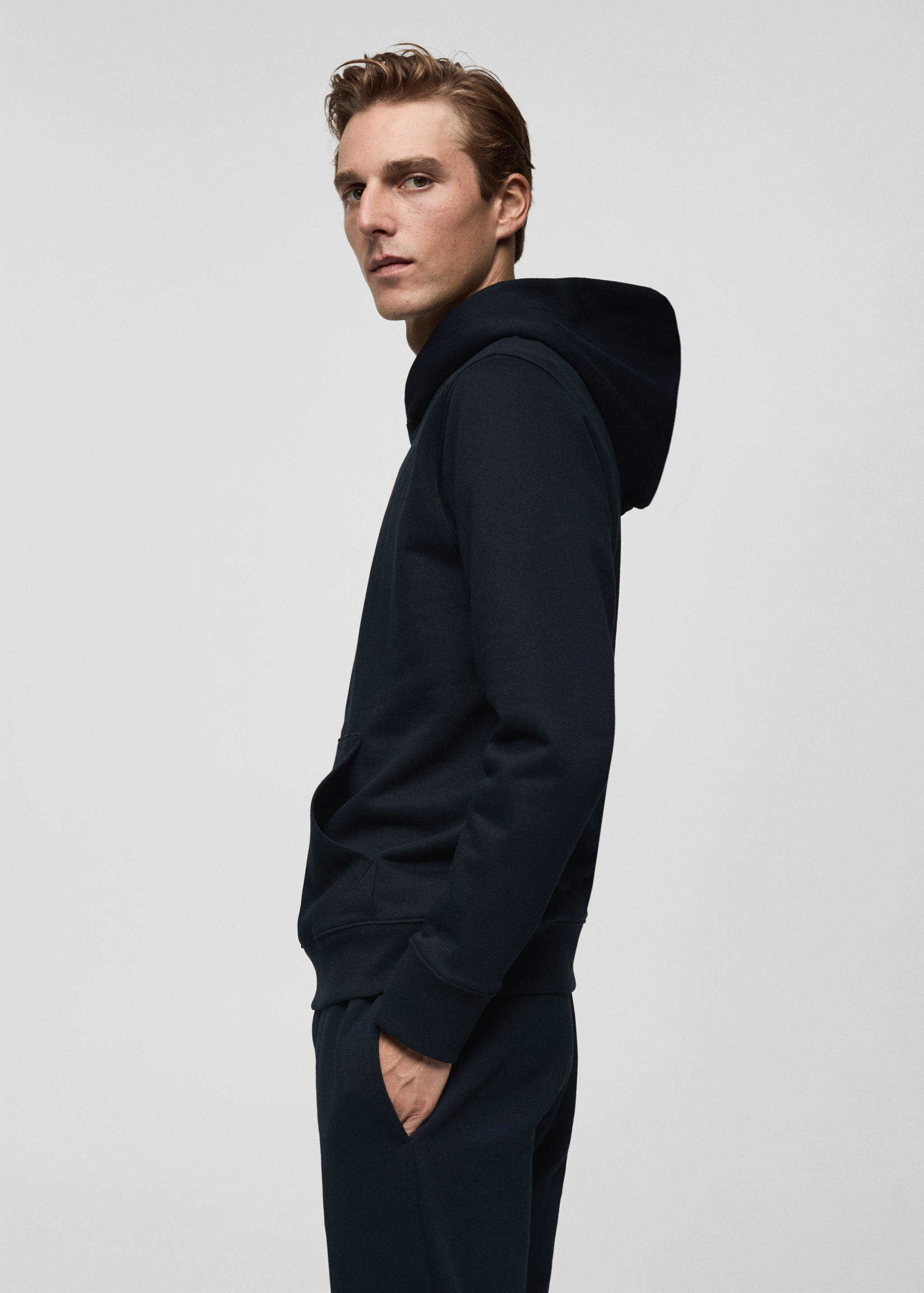 Cotton kangaroo-hooded sweatshirt - Details of the article 2