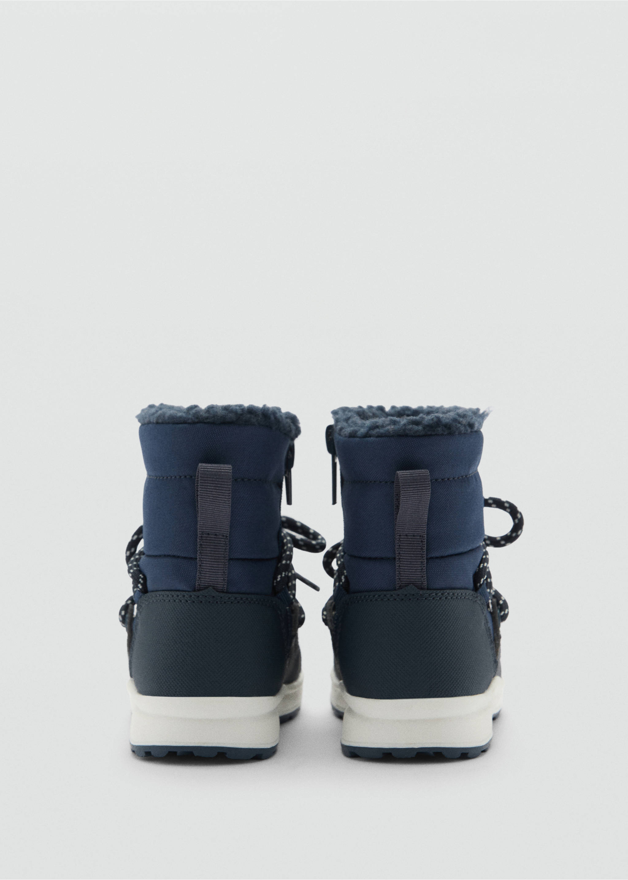 Bottines à lacets - Détail de l'article 1, Bleu. Ref: 77027119-00.