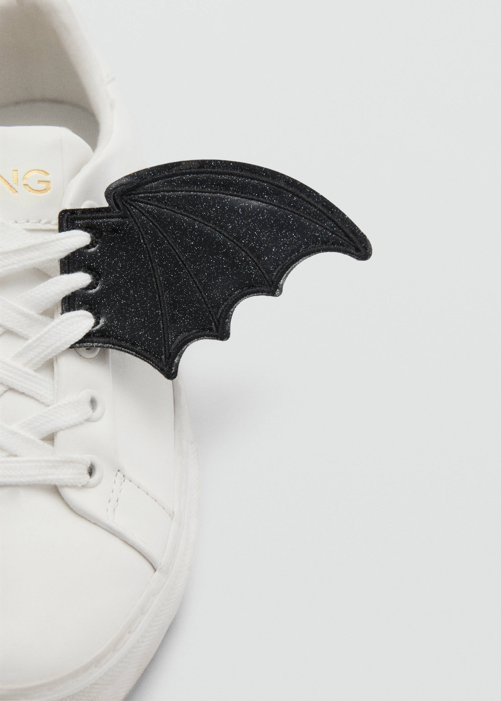 Halloween shoe decoration - Medium plane