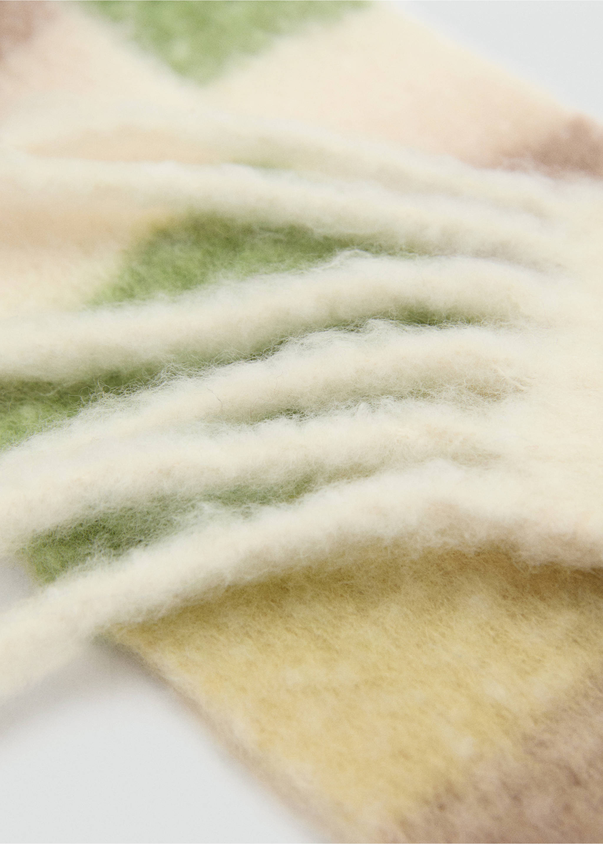 Bufanda fina ratlles - Pla mig, Verd. Ref: 77027653-00.