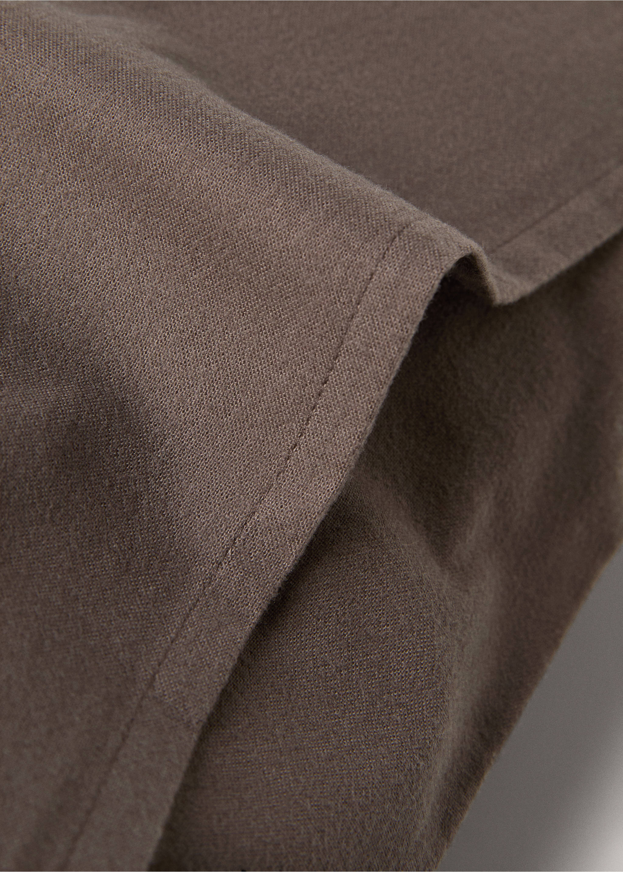 Plain flannel pillow case 60x60cm - Details of the article 3, Chocolate. Ref: 77027656-00.