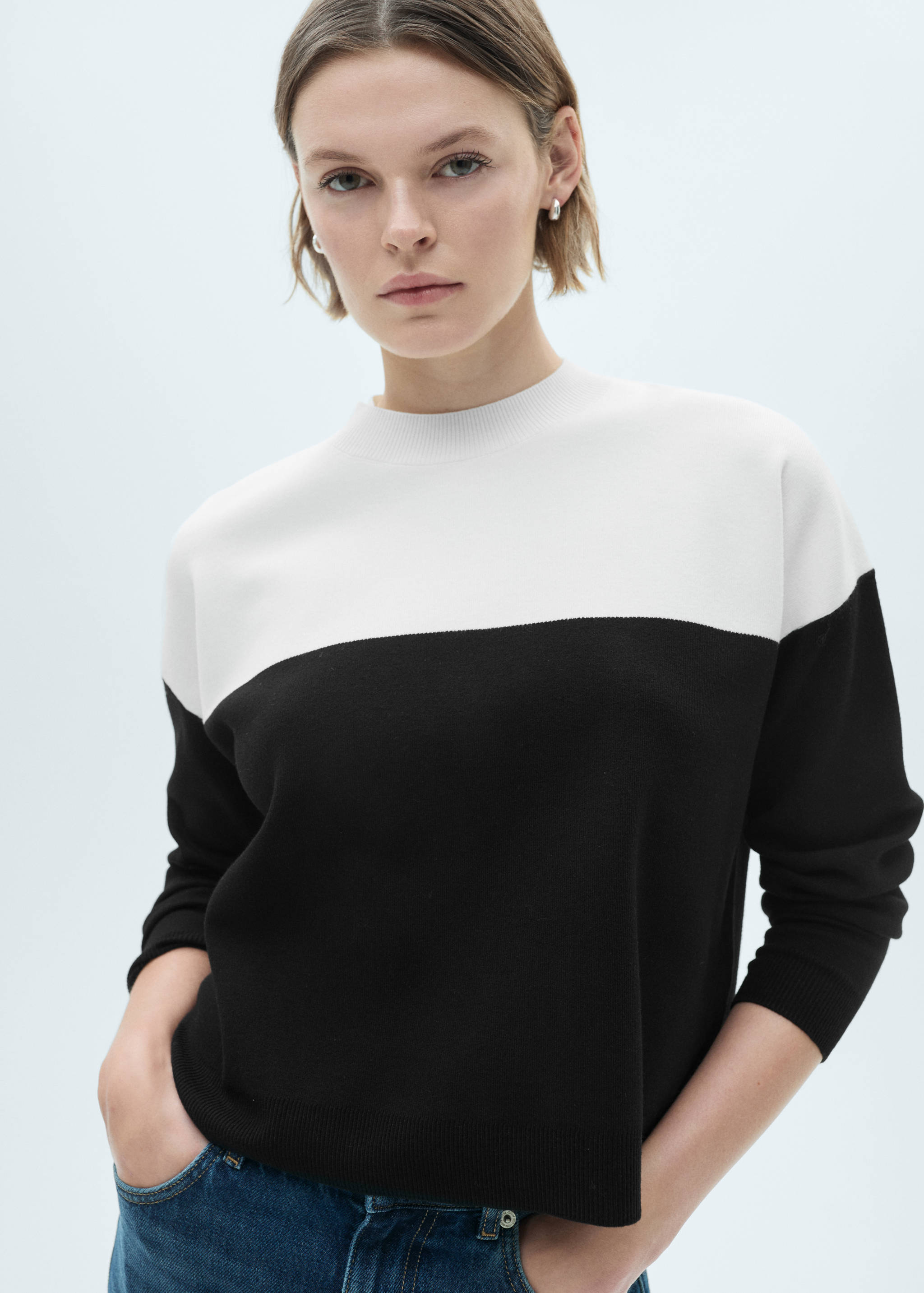 Two-tone sweater with perkins neck - Medium plane
