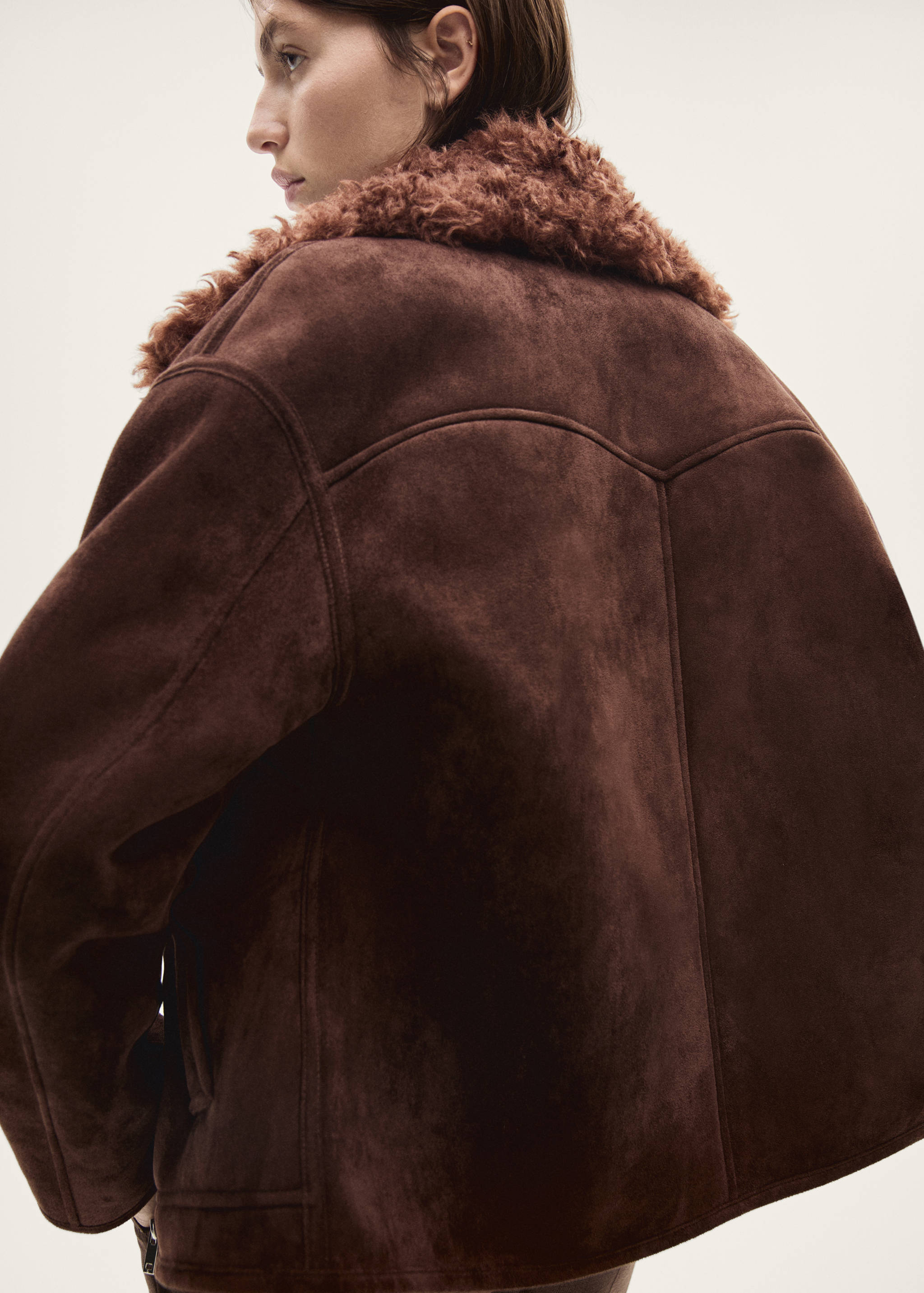 Suede-effect jacket with fleece collar - Details of the article 6