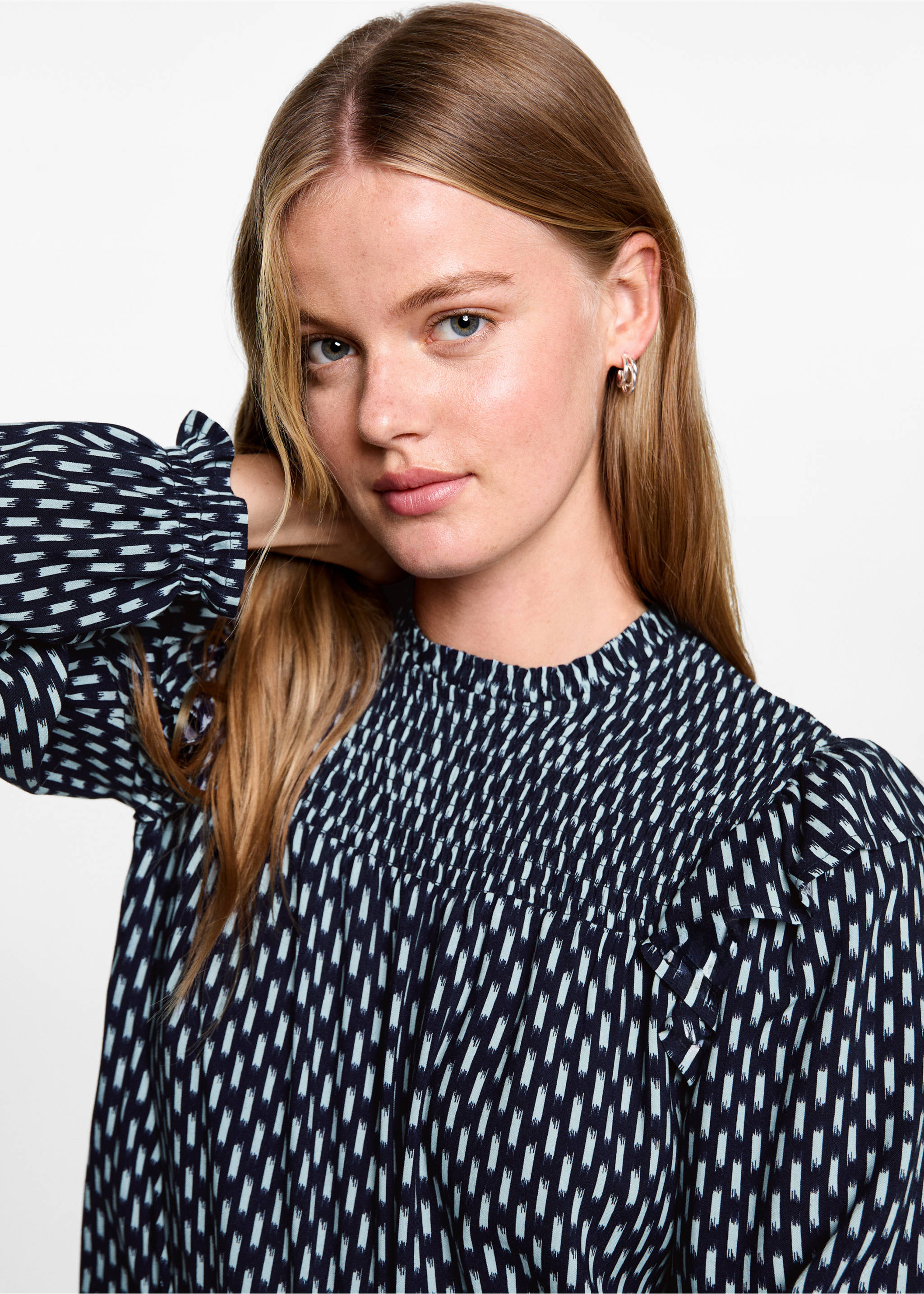 Ruched printed blouse - Details of the article 1, Dark Navy. Ref: 77027679-00.
