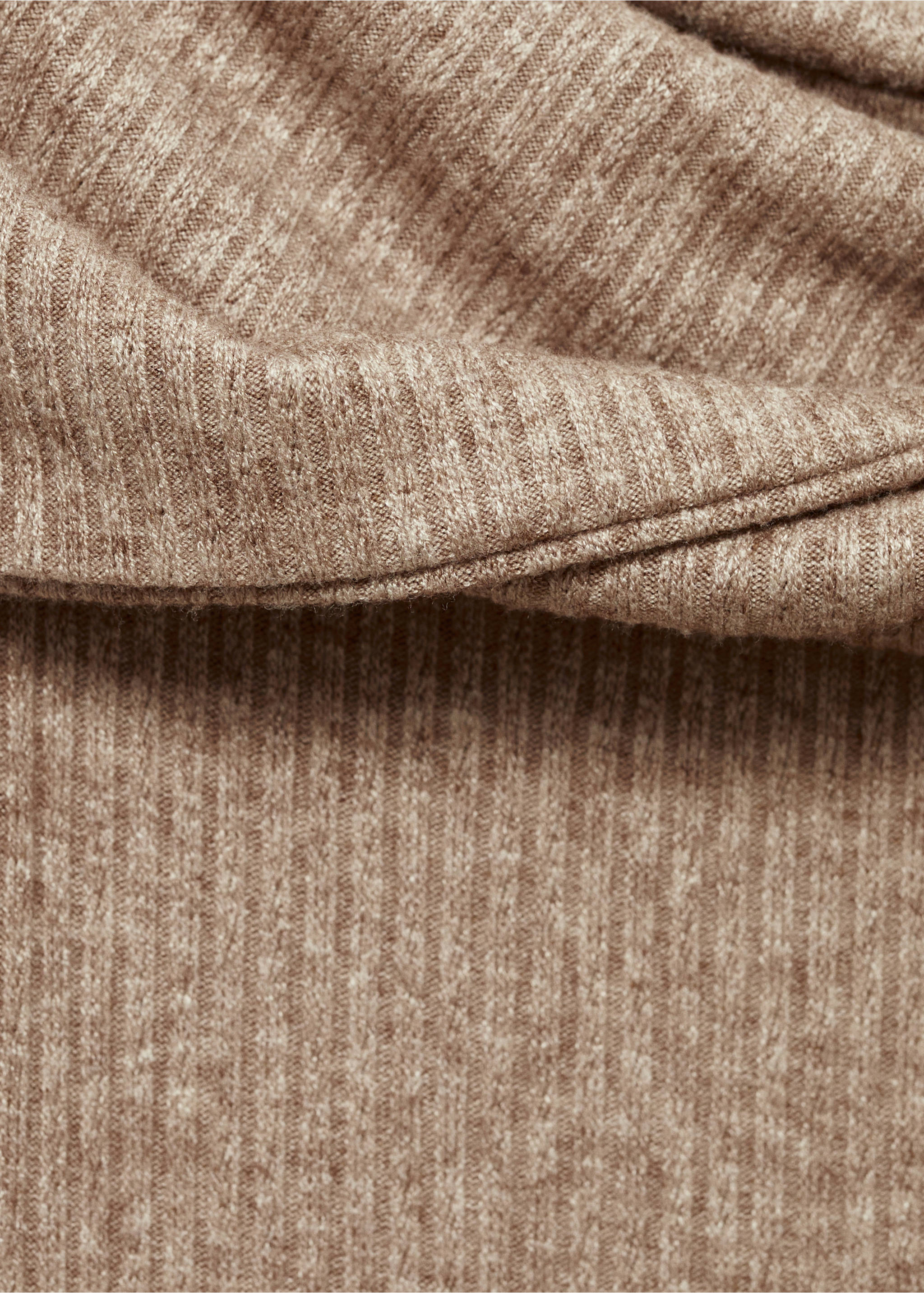 Pletena haljina otvorenih ramena - Detalji artikla 8, Bež. Ref: 77027688-00.