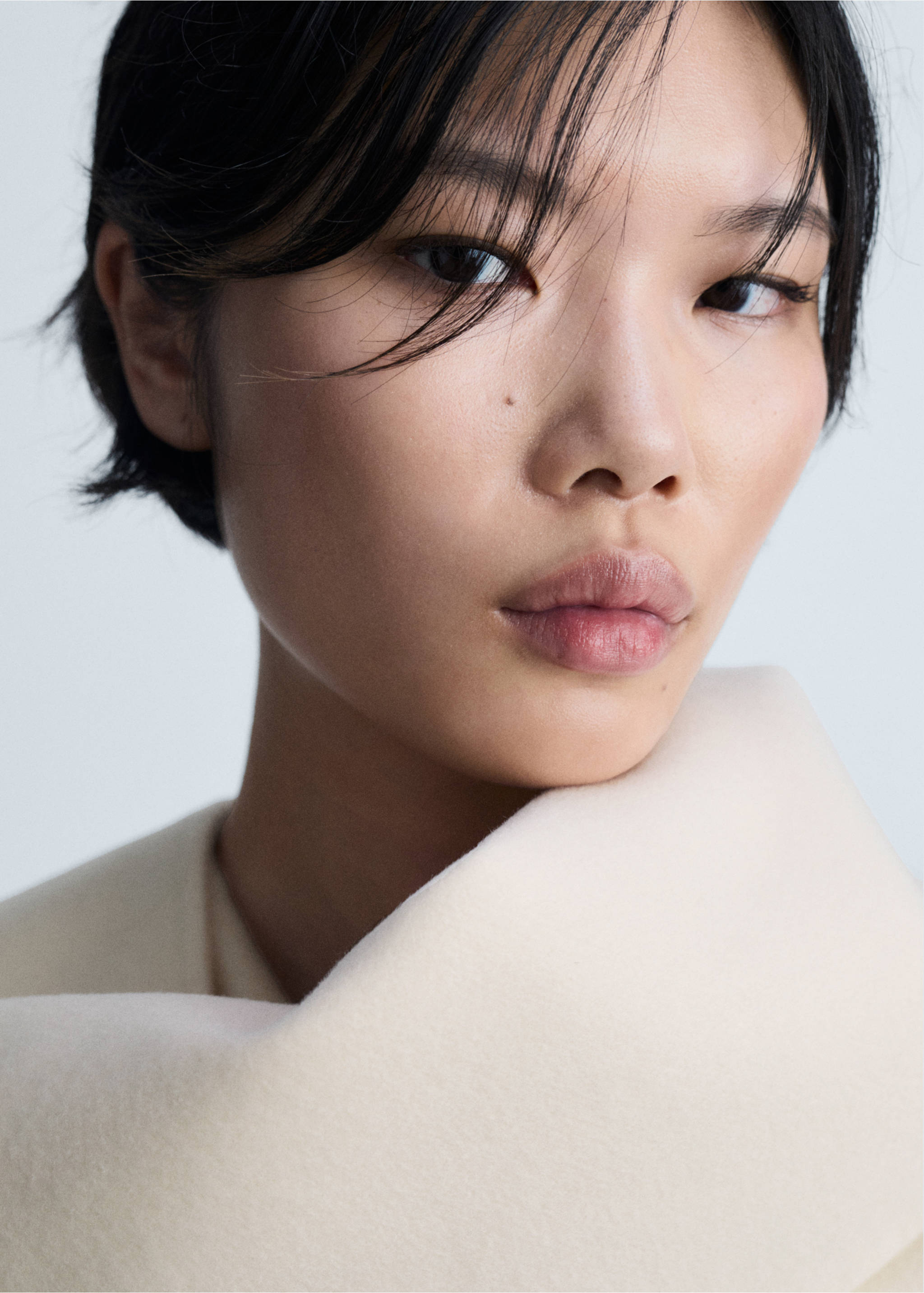 Manteau en laine à franges - Détail de l'article 1, Écru. Ref: 77027689-00.