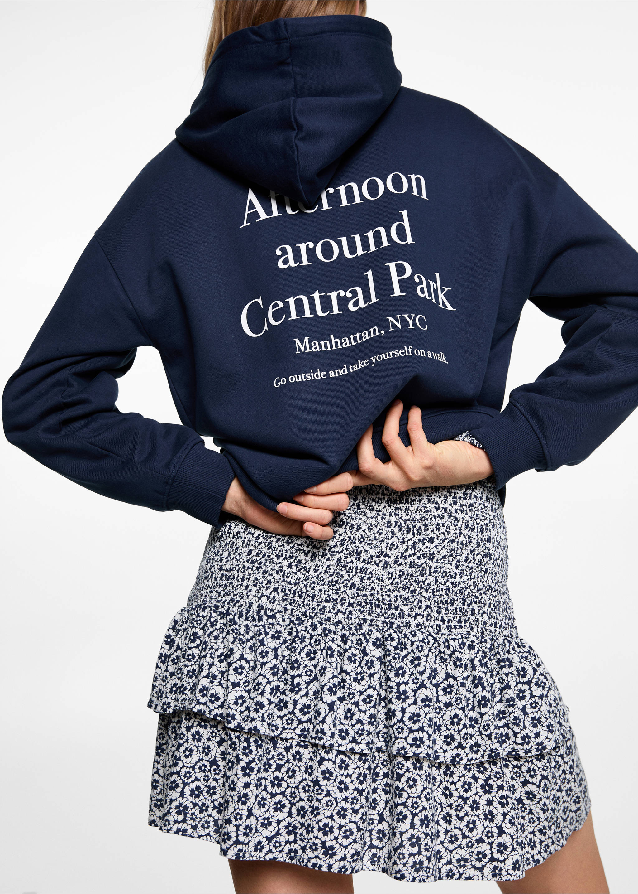 Sweat-shirt coton détails brodés - Détail de l'article 6, Bleu marine foncé. Ref: 77027695-00.