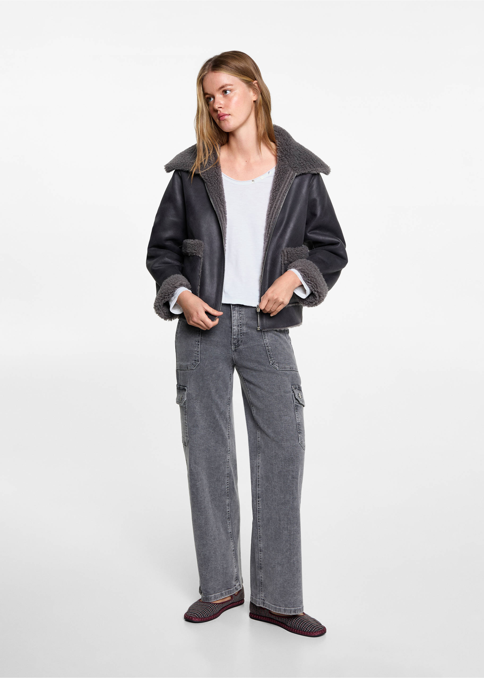 Langärmliges T-Shirt mit Knöpfen - Allgemeine Ansicht, Cremeweiß. Ref: 77027696-00.