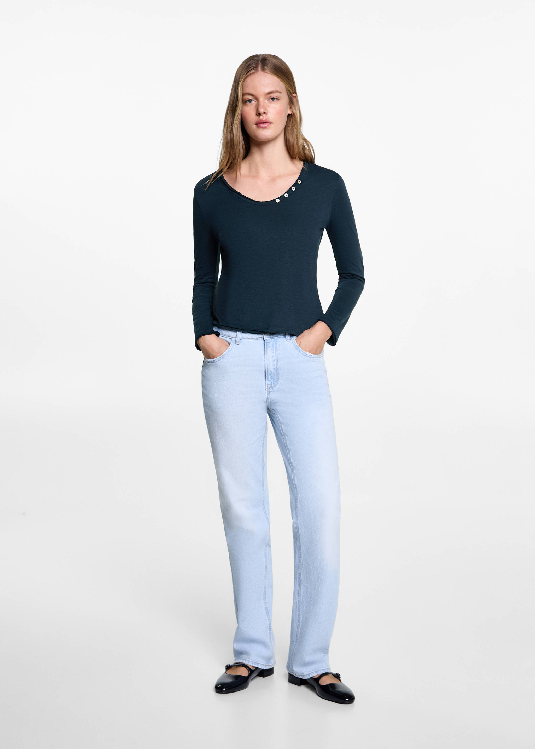 T-shirt motif animé - Plan général