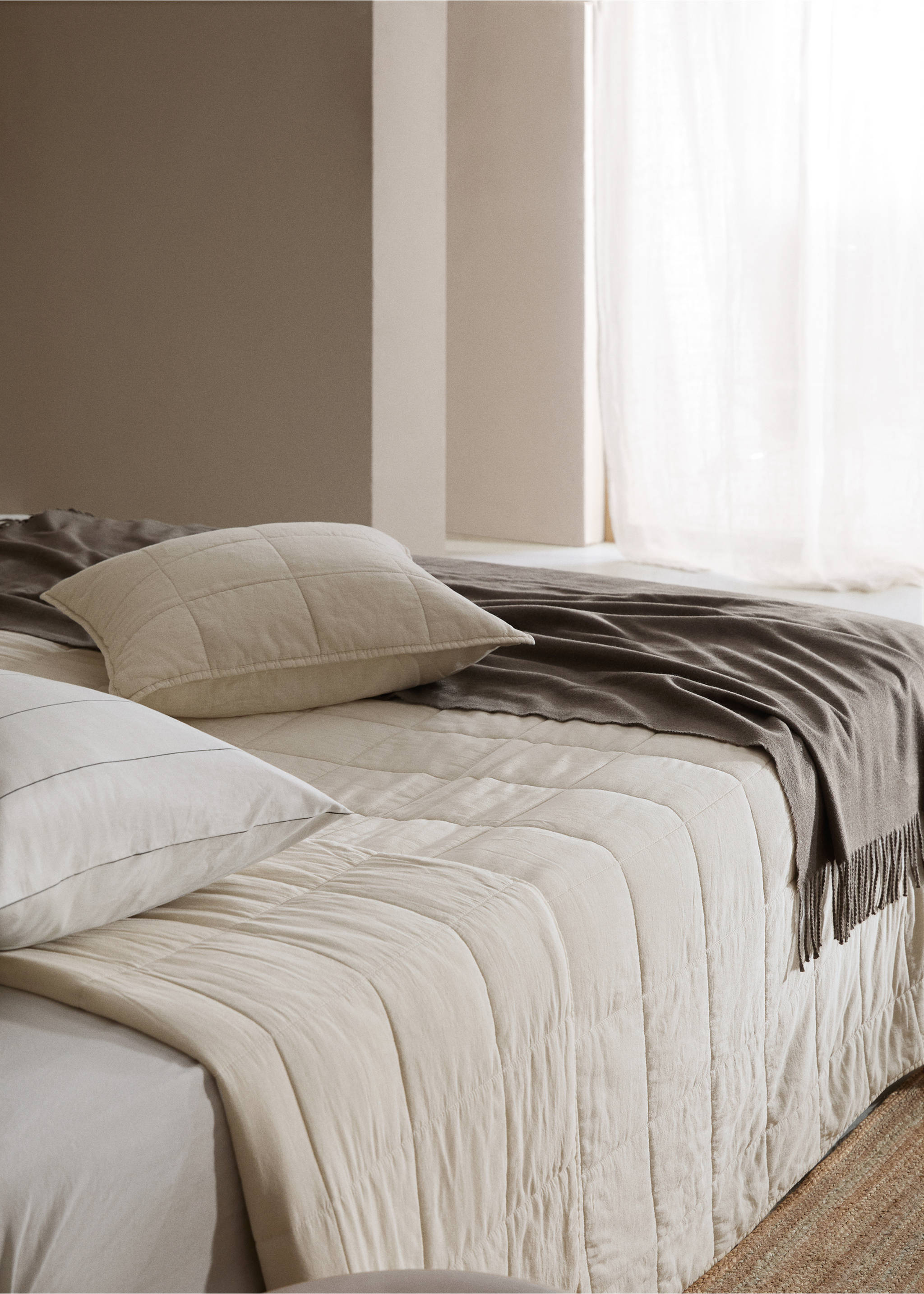Steppdecke aus Baumwolle - Detail des Artikels 8, Beige. Ref: 77027714-00.