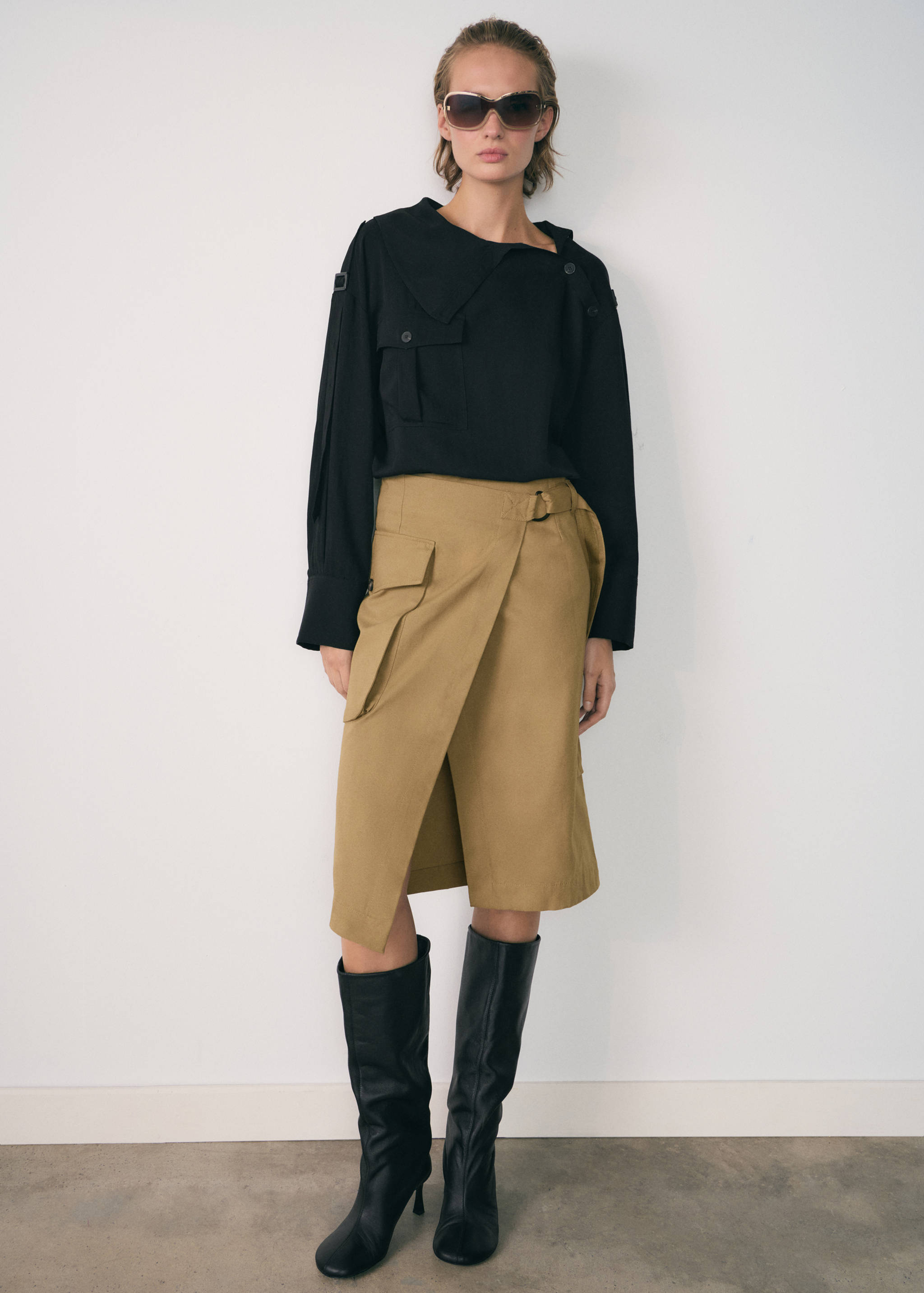 Midi-skirt with cargo pockets - General plane