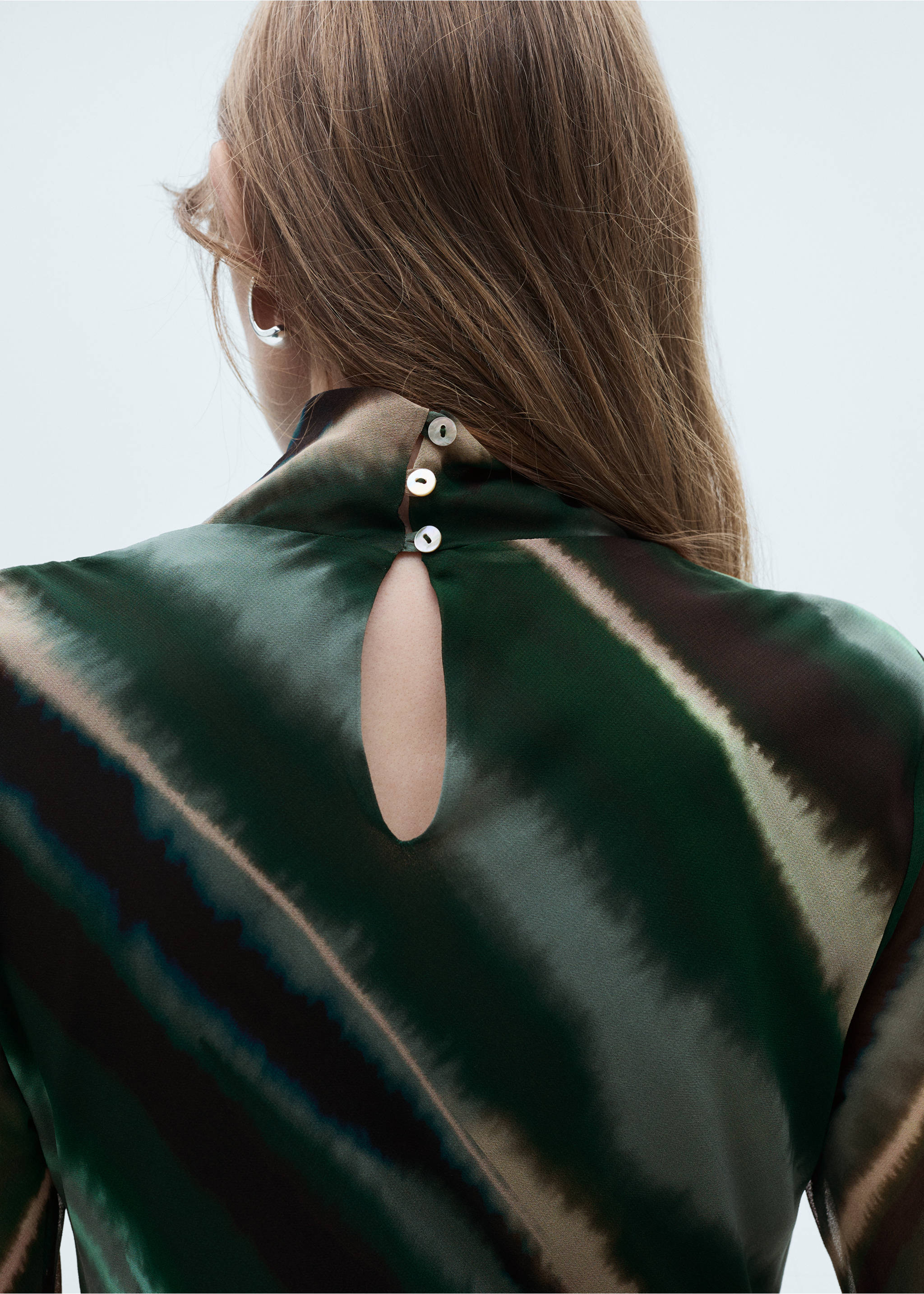 Printed turtleneck dress - Details of the article 3, Green. Ref: 77027717-00.