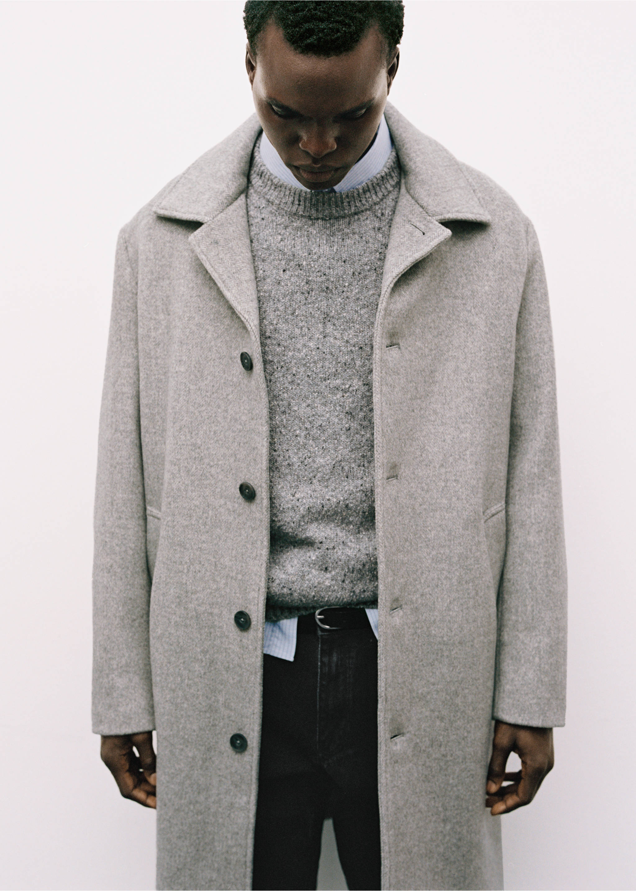 Regular-fit herringbone wool coat - Details of the article 3, Grey. Ref: 77027918-00.
