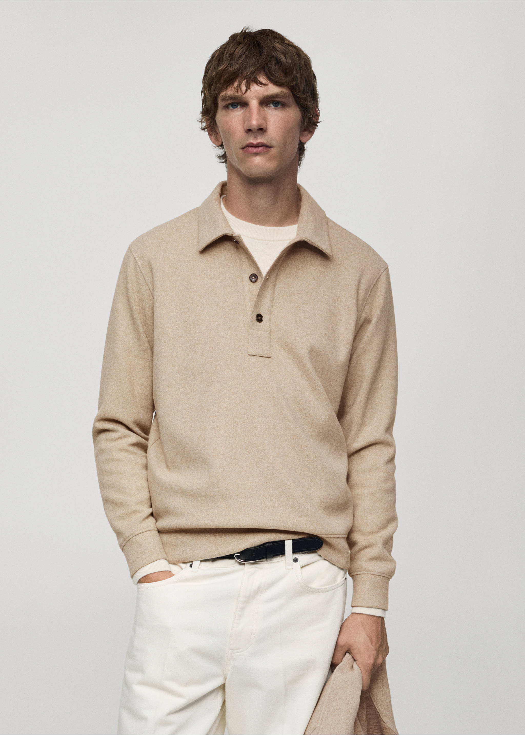 Polo regular fit teixit dessuadora - Pla mig, Sorra. Ref: 77027925-00.