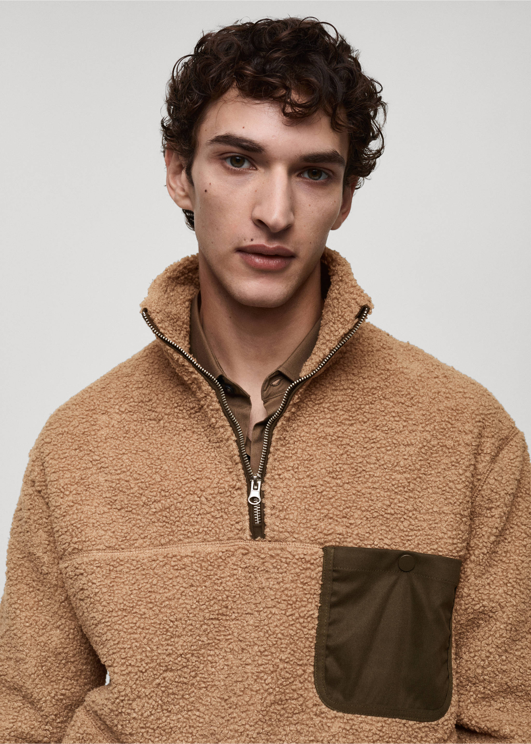 Teddy sweatshirt zak - Detail van het artikel 1, Middenbruin. Ref: 77027927-00.