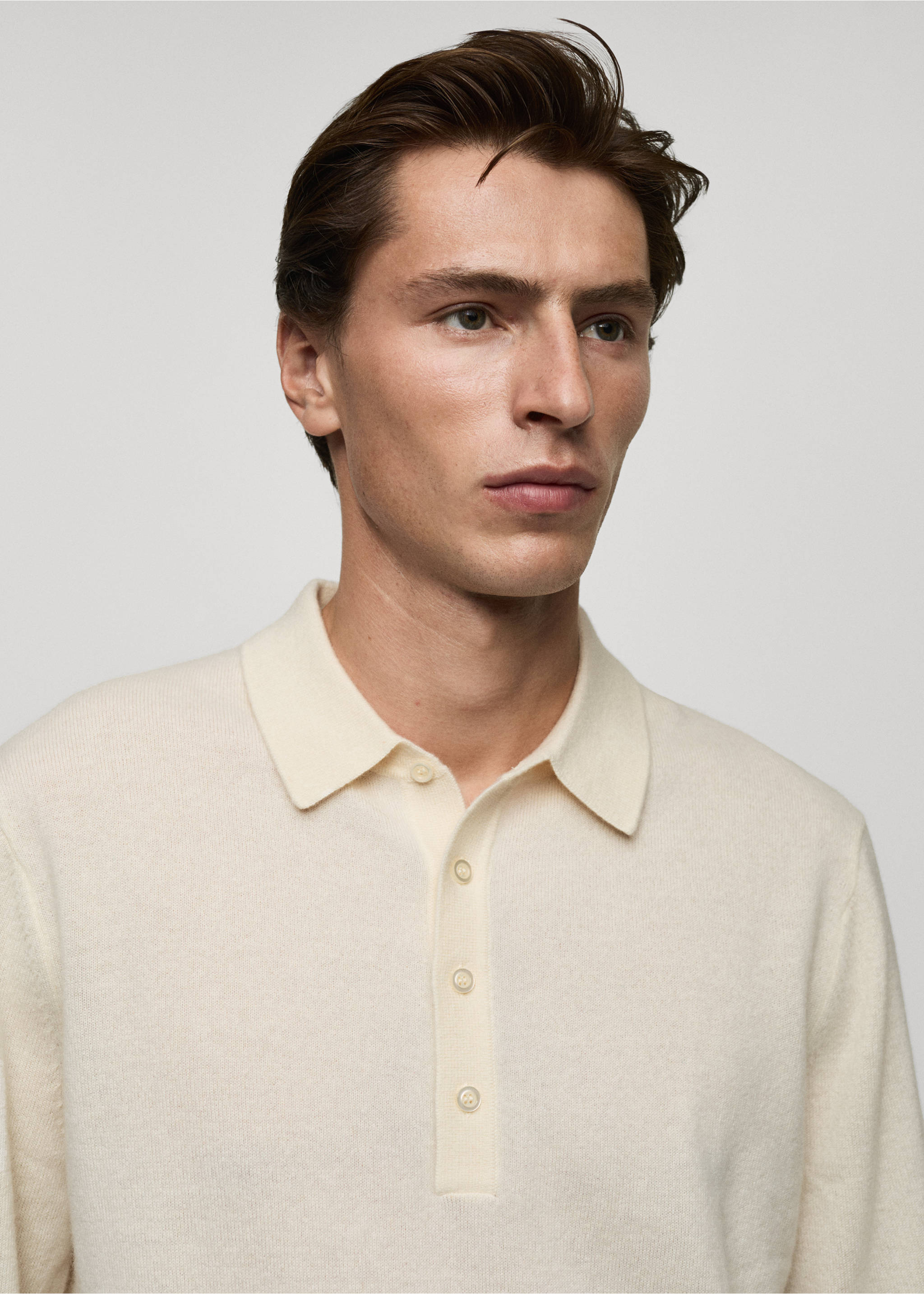 100% cashmere polo sweater - Details of the article 1, Ecru. Ref: 77027933-00.