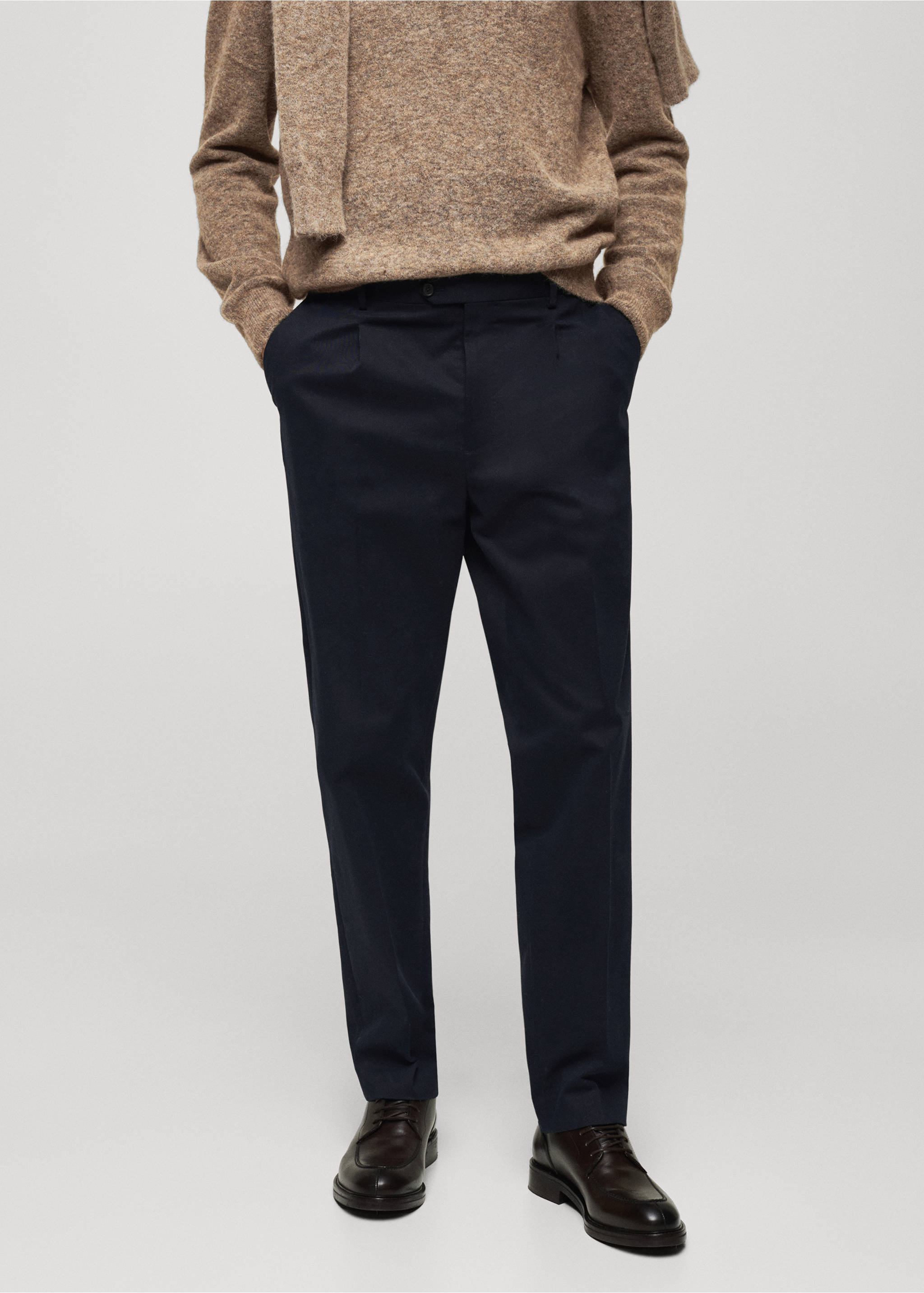 Pantalón twill algodón pinzas - Plano medio, Azul marino oscuro. Ref: 77027936-00.