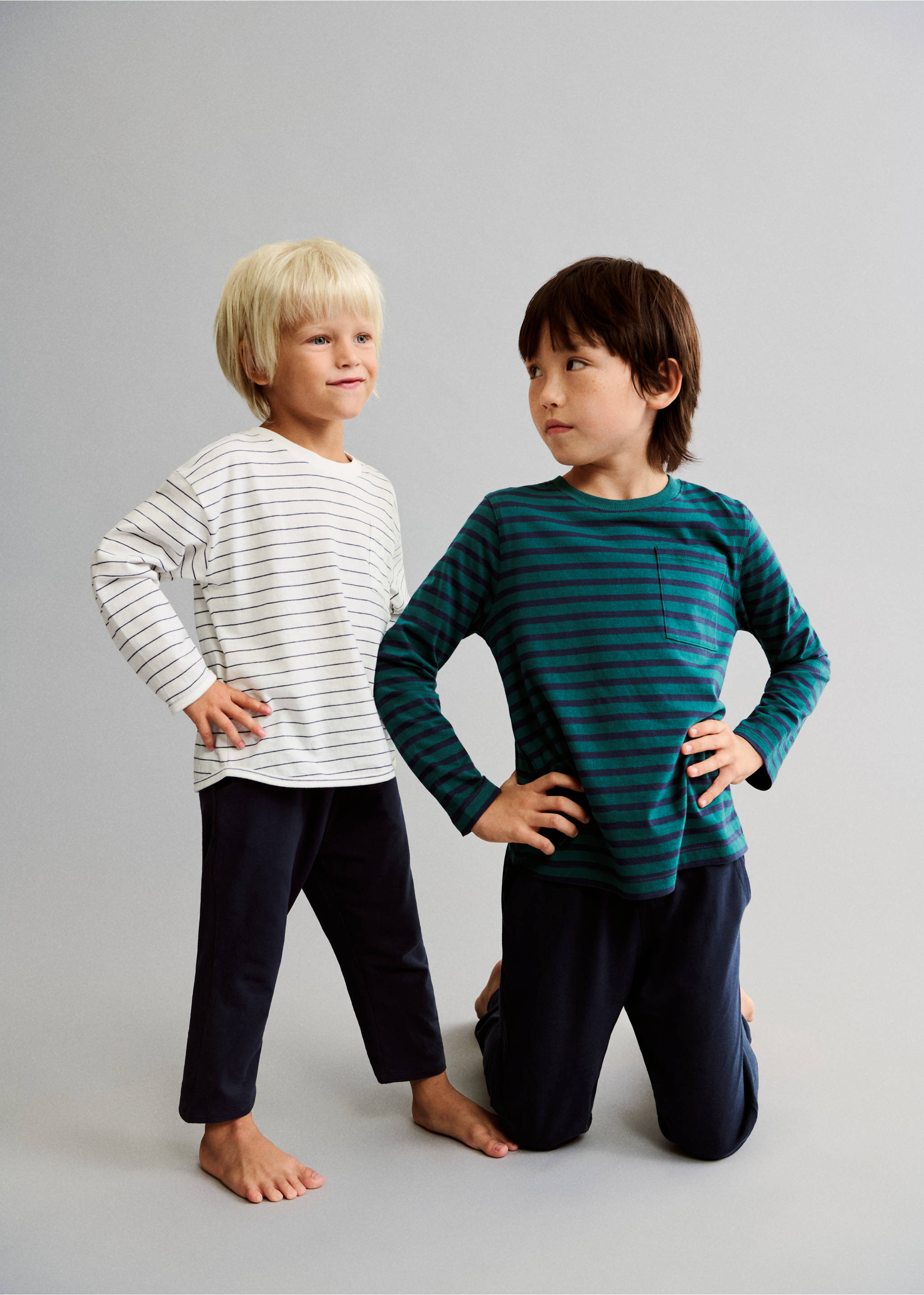 Striped long pyjamas - Details of the article 6, Green. Ref: 77028266-00.