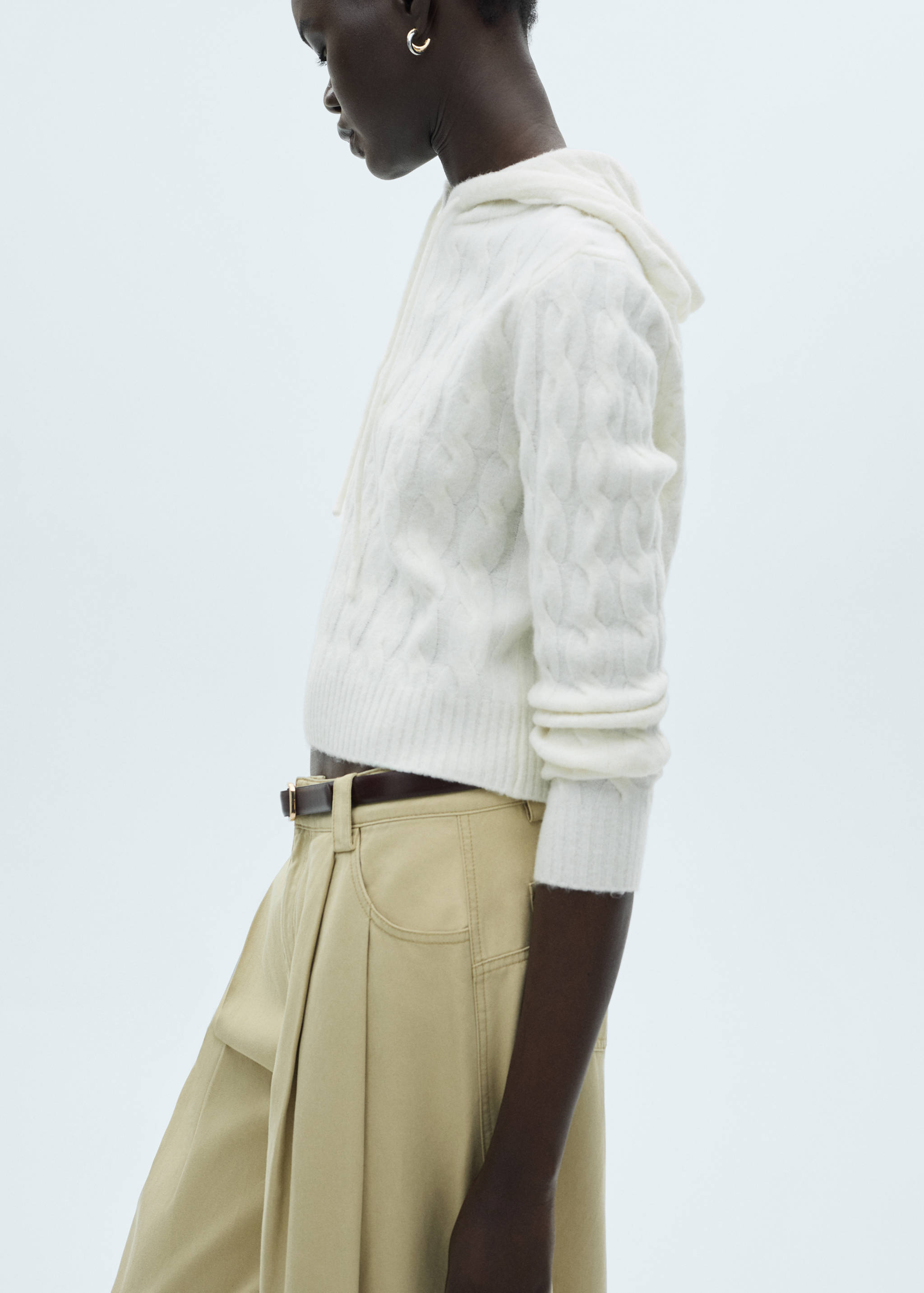 Flätstickad tröja huva - Detaljer om artikeln 6