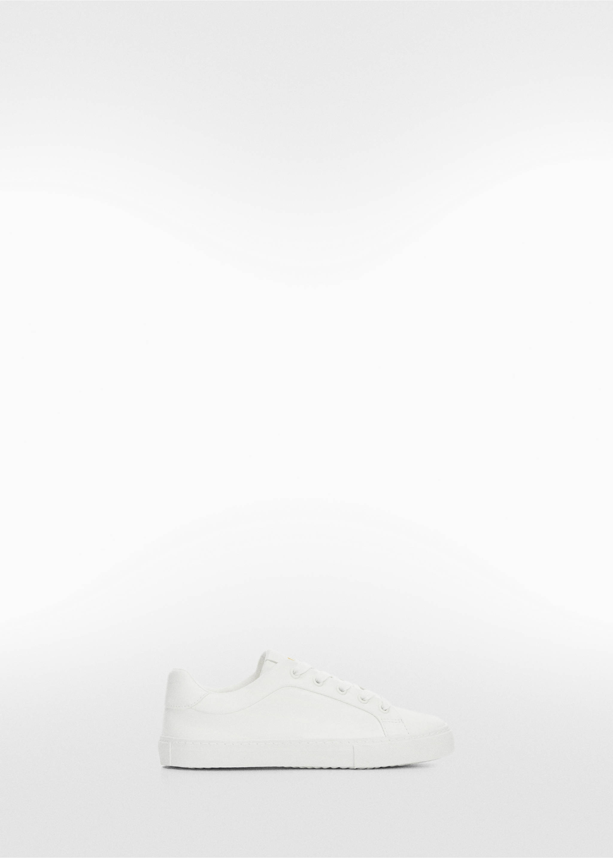 Geschnürte Basic-Sneakers - Artikel ohne Model, Weiß. Ref: 77028637-00.