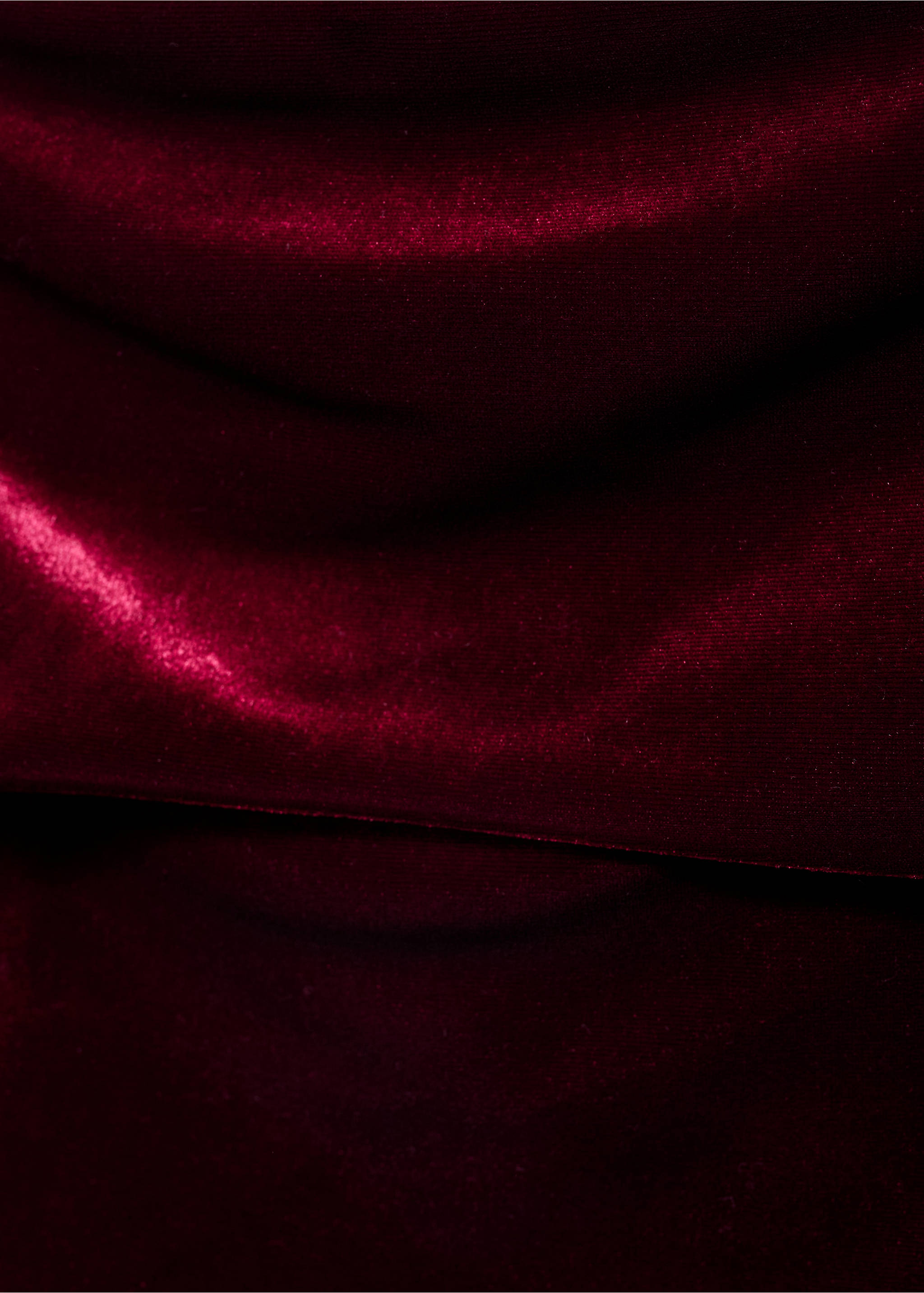 Top bandeau terciopelo - Detalle del artículo 8, Granate. Ref: 77029066-00.