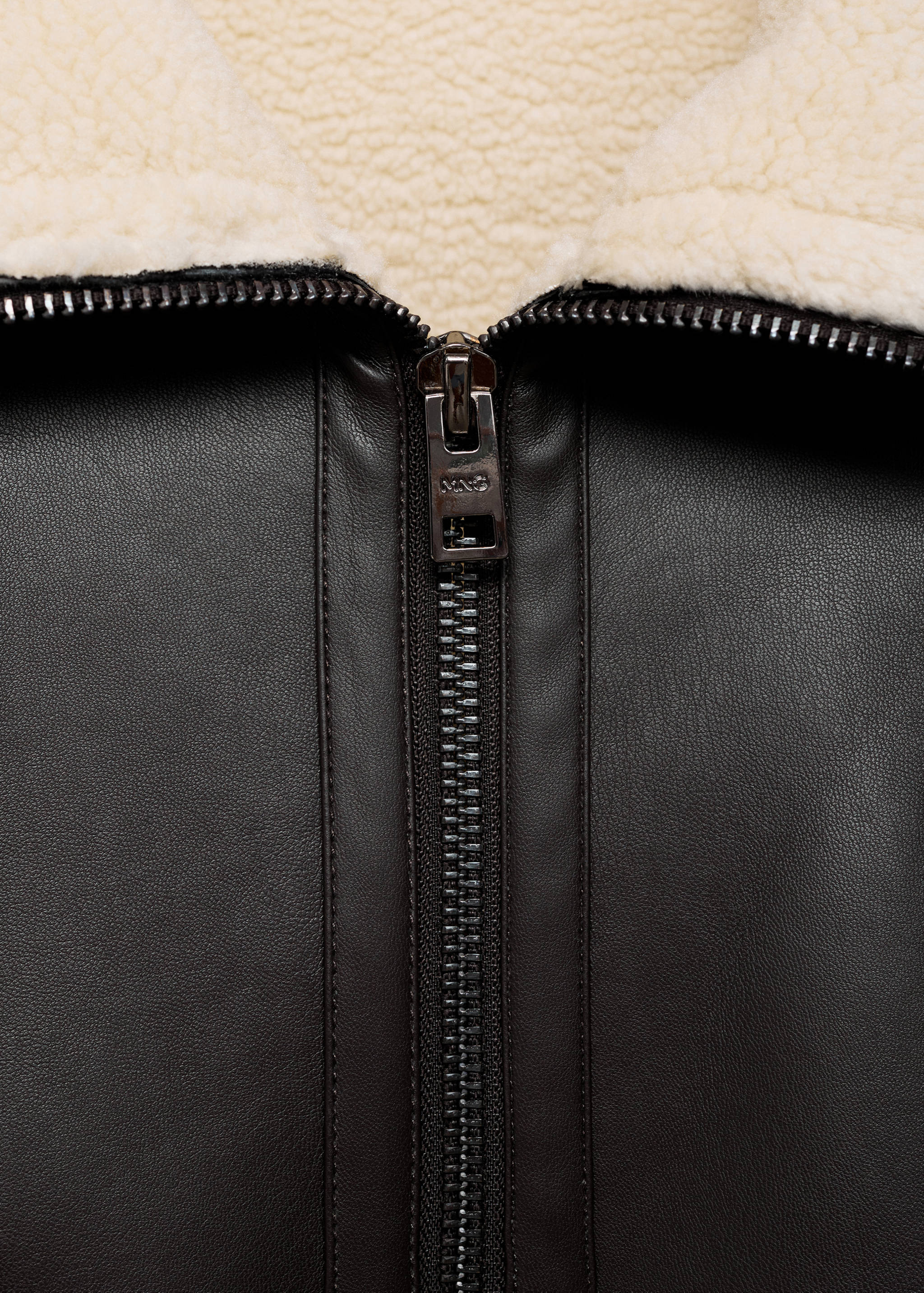 Fleece collar jacket - Details of the article 8