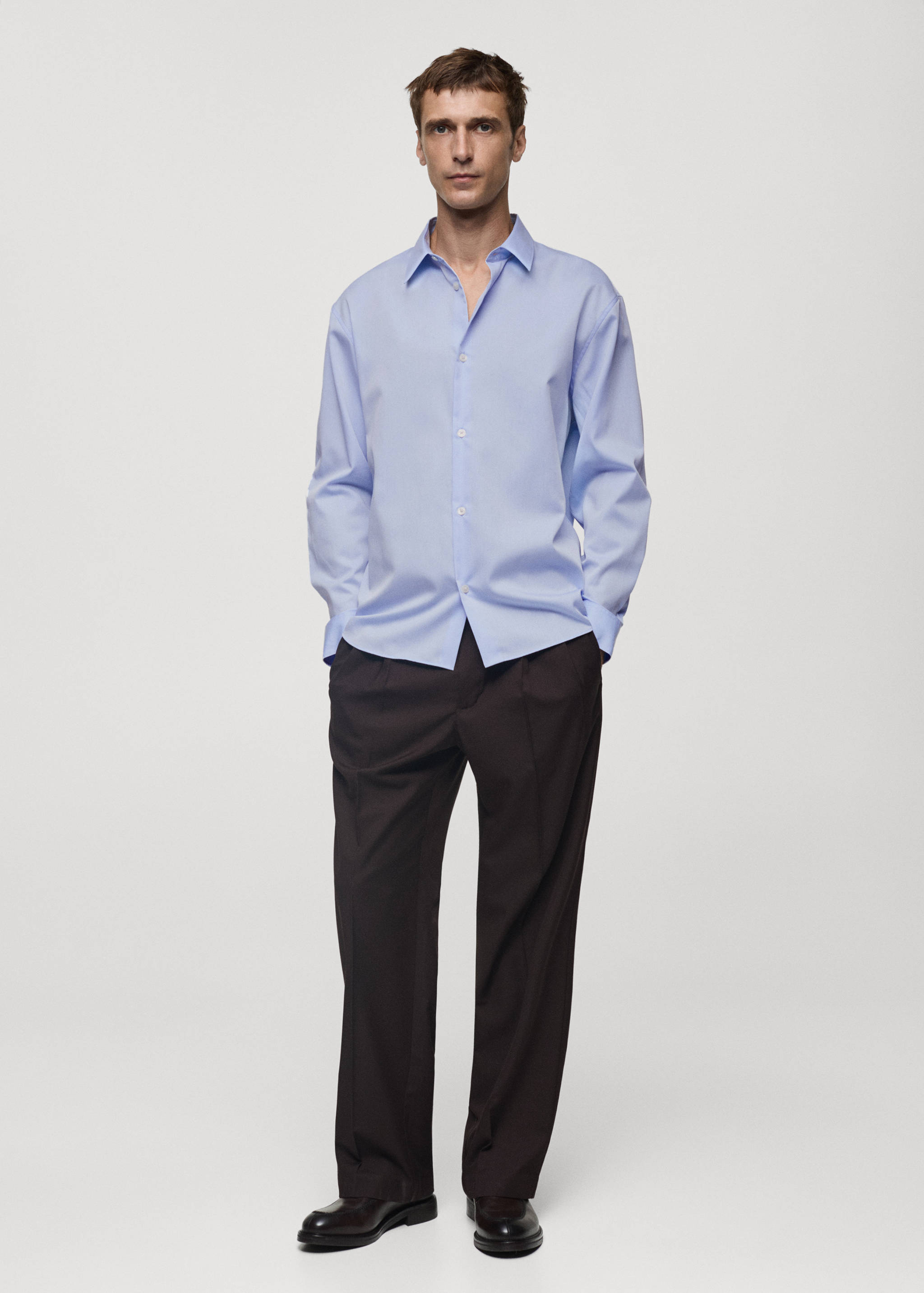 Boxy-Fit-Hemd aus 100 % Baumwolle - Allgemeine Ansicht