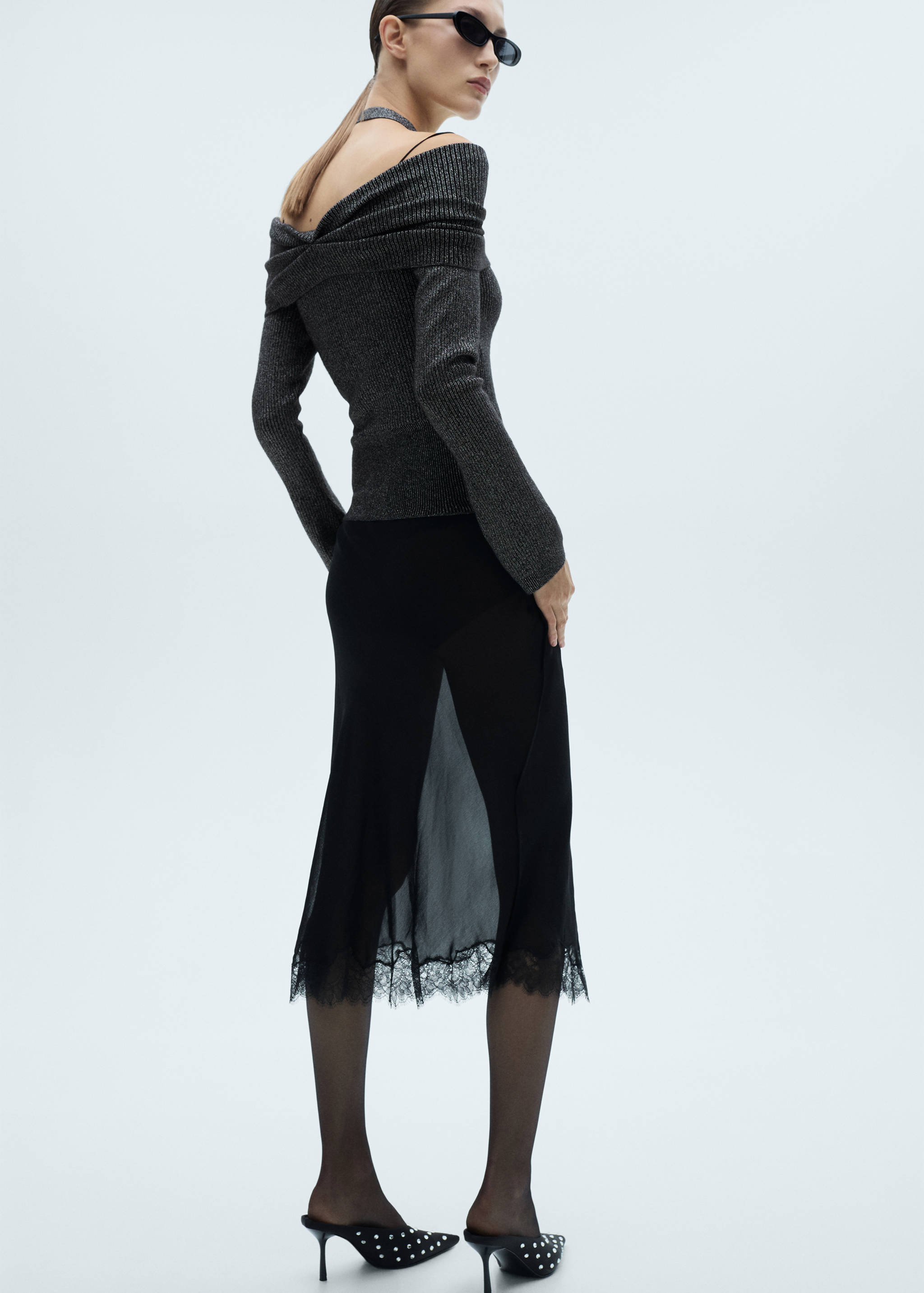 Off-Shoulder-Pullover aus Lurex - Rückseite des Artikels