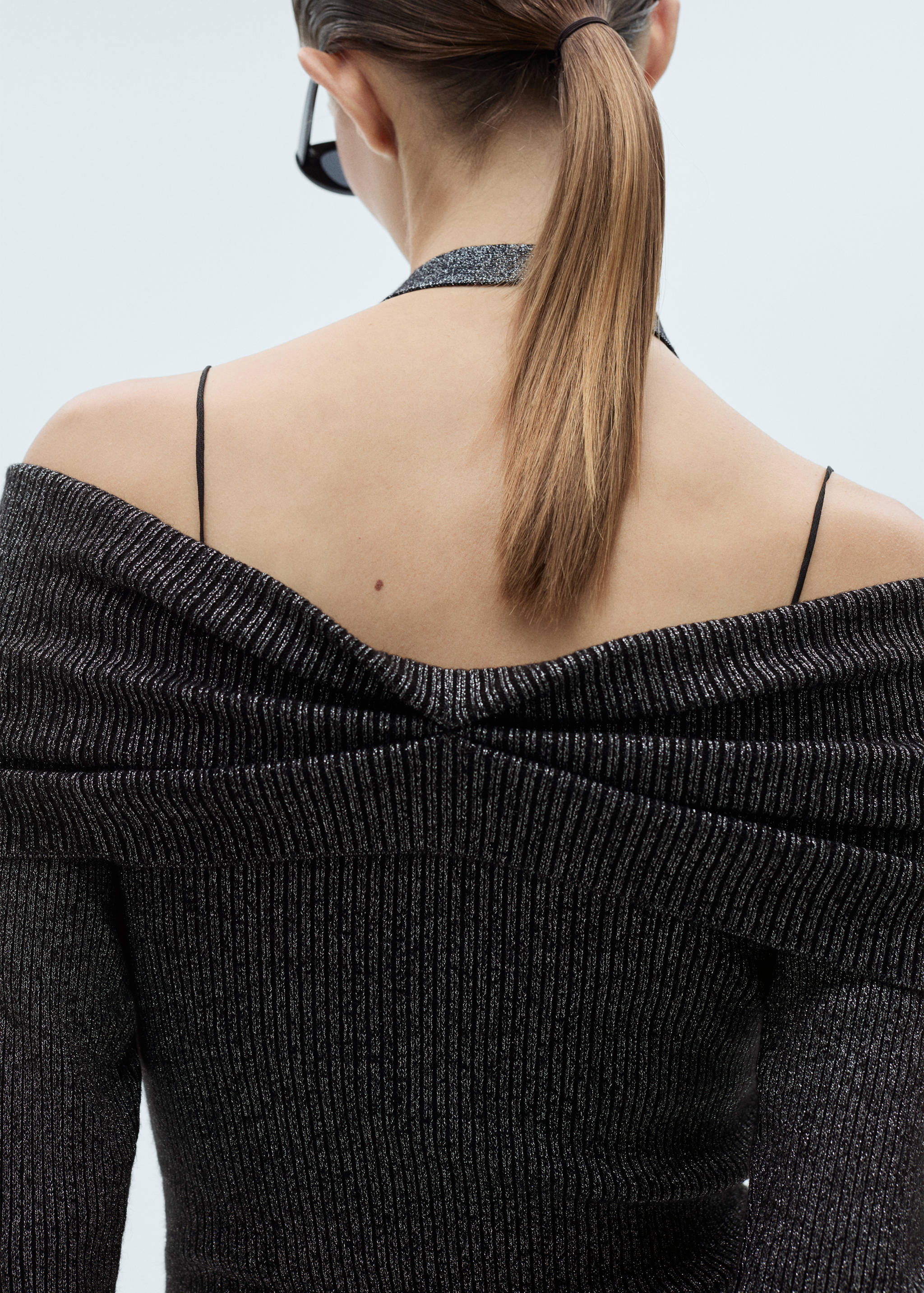 Off-Shoulder-Pullover aus Lurex - Detail des Artikels 6