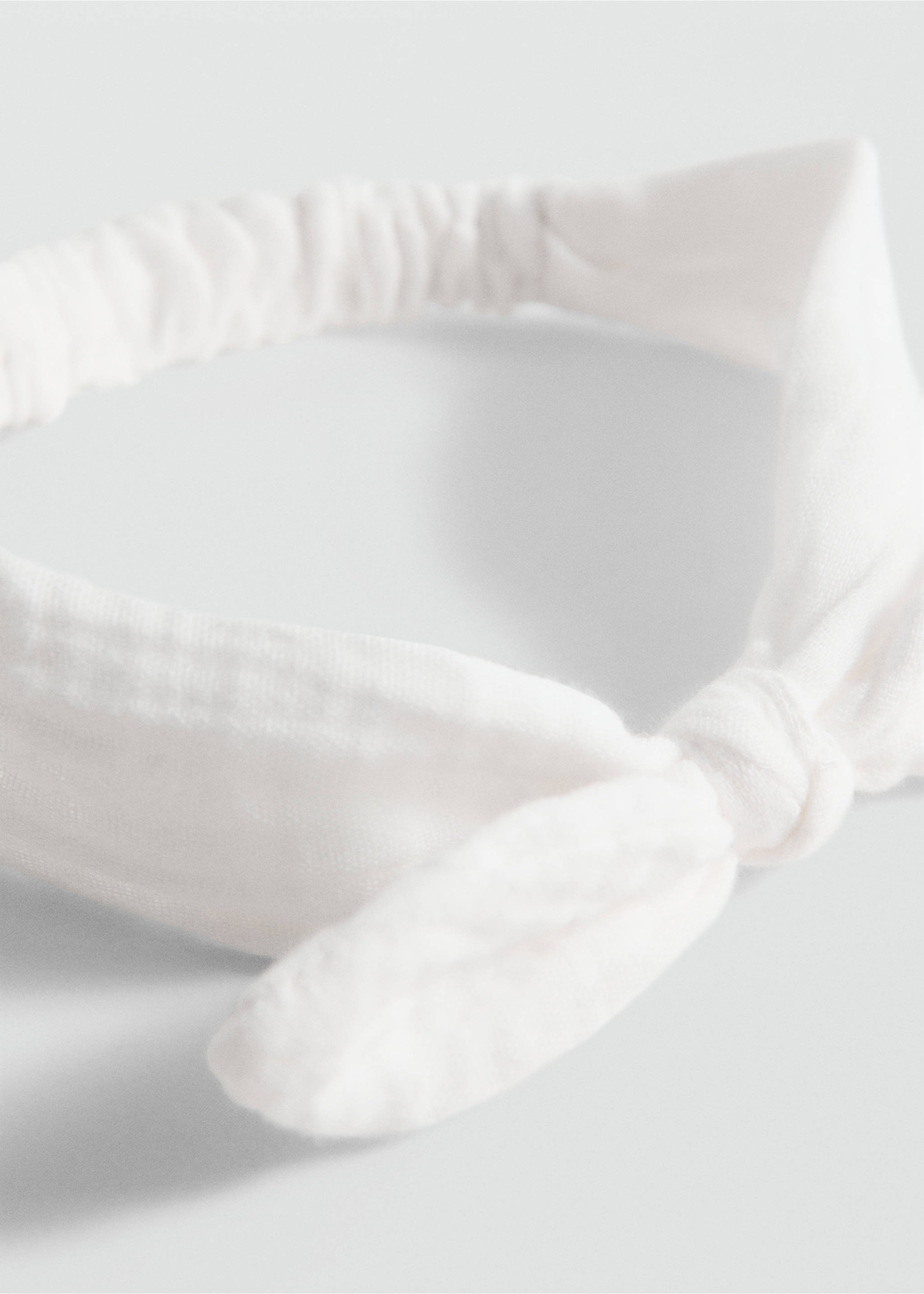 Bow hairband - Medium plane, White. Ref: 77030328-00.