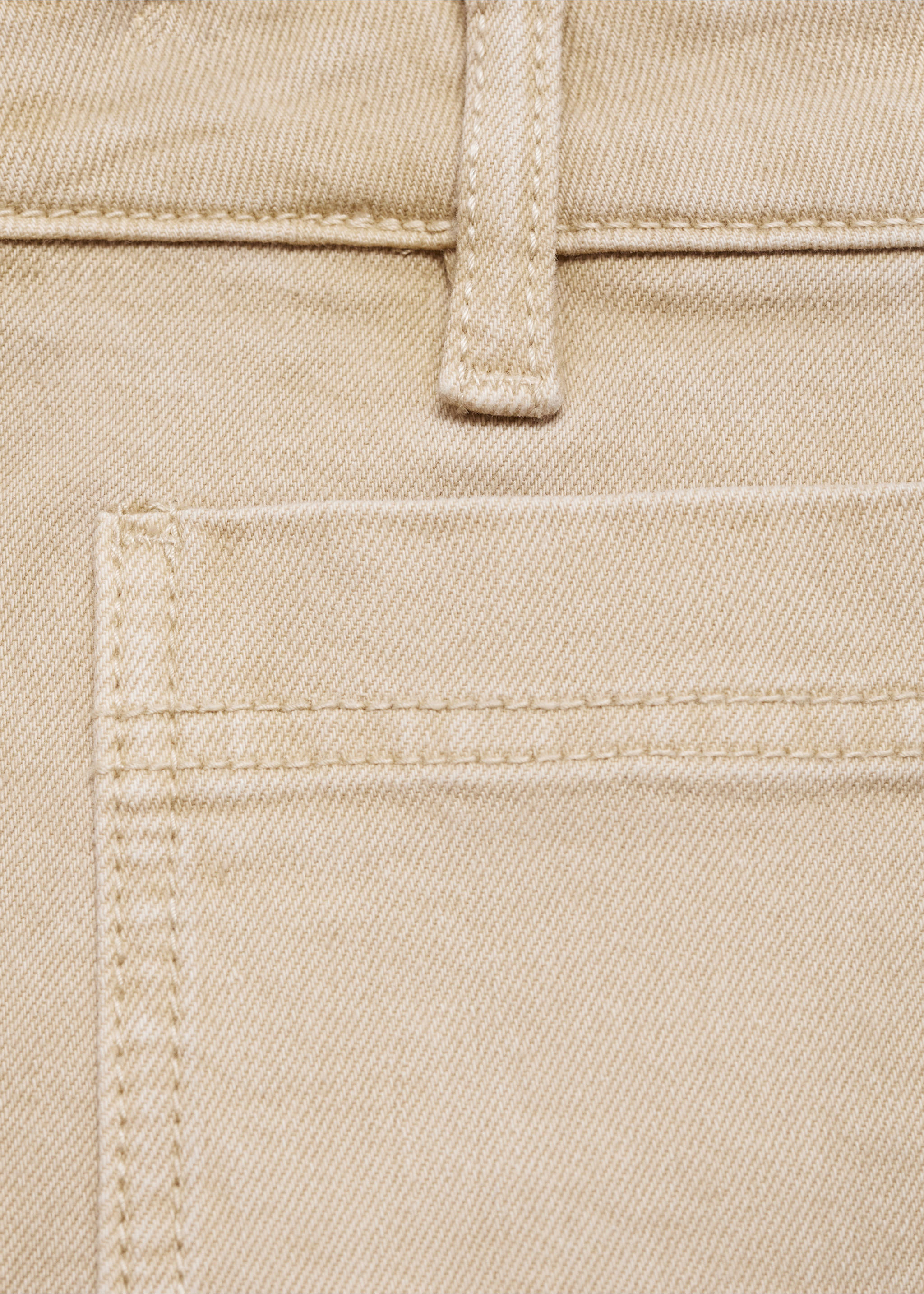 Jeans-Shorts mit Taschen - Detail des Artikels 0, Sandfarben. Ref: 77030331-00.