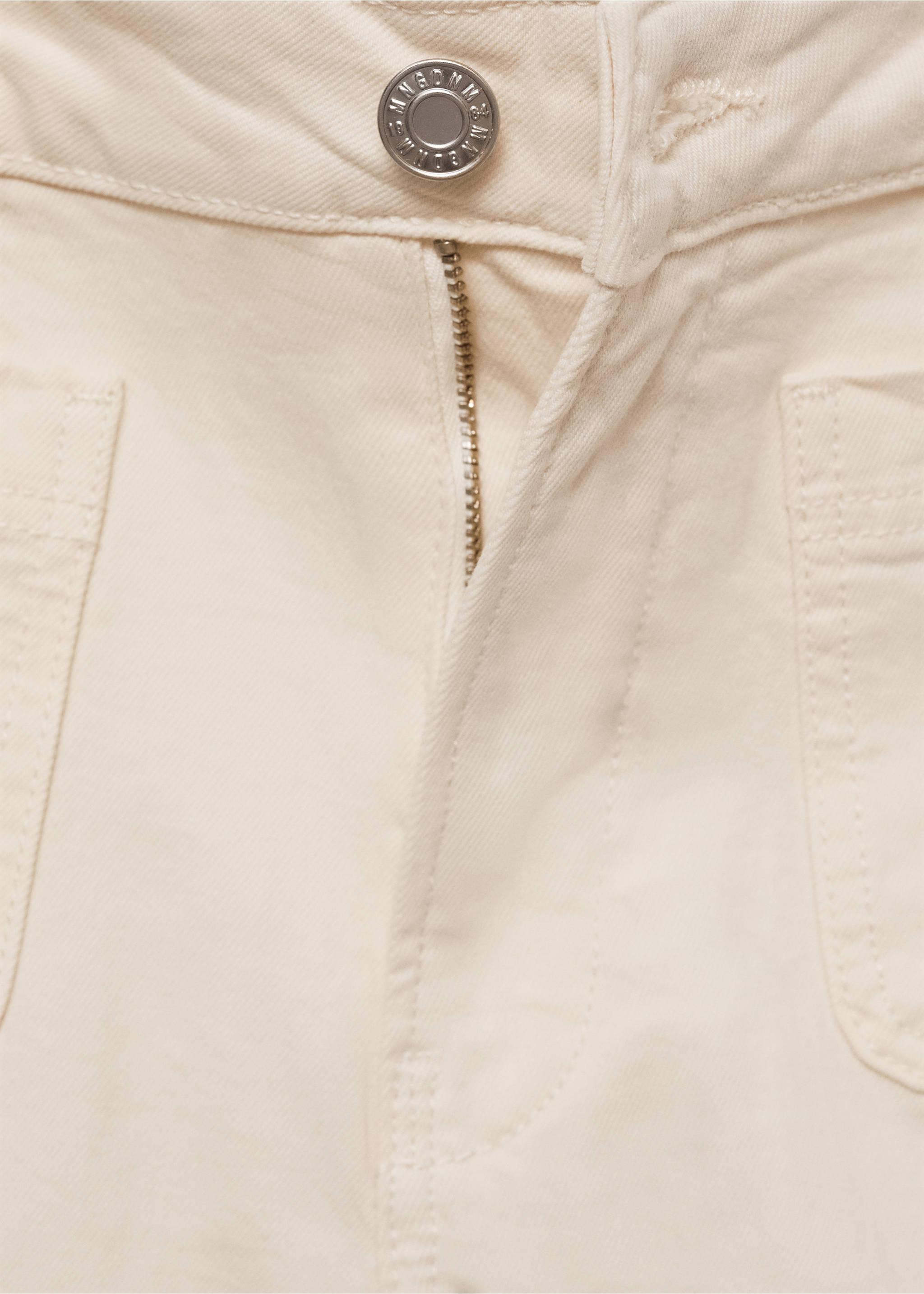 Denim shorts with pockets - Details of the article 8, Off White. Ref: 77030332-00.