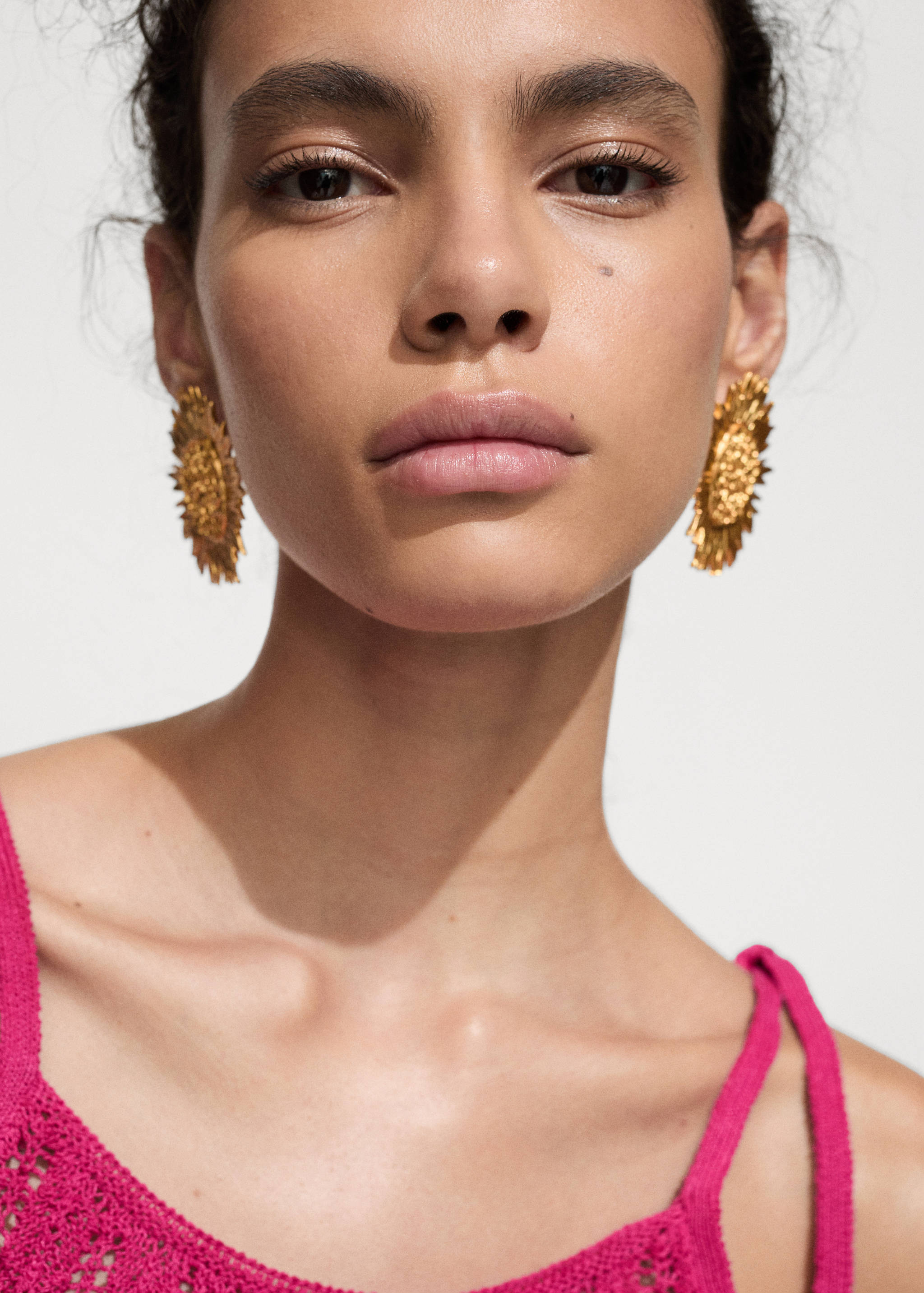 Openwork knitted top with bows - Details of the article 1