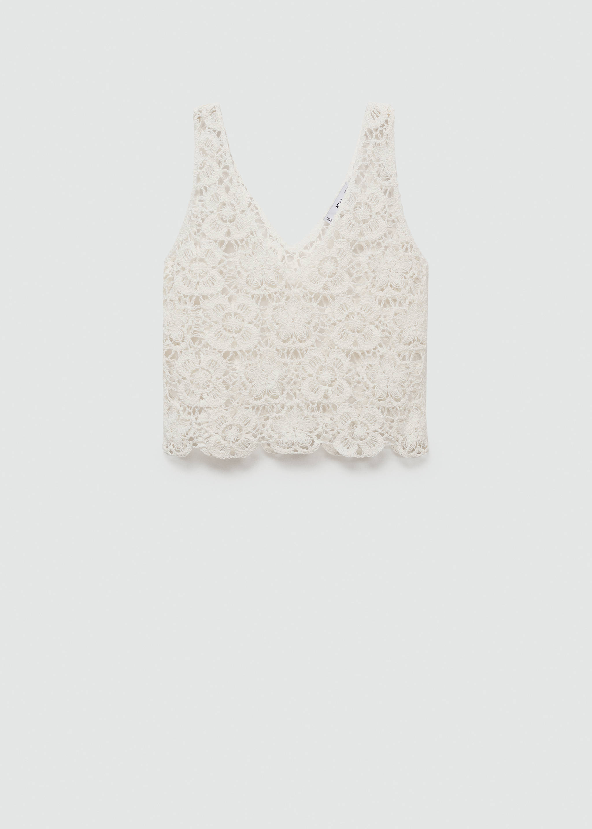 Crochet top with flowers - Article without model