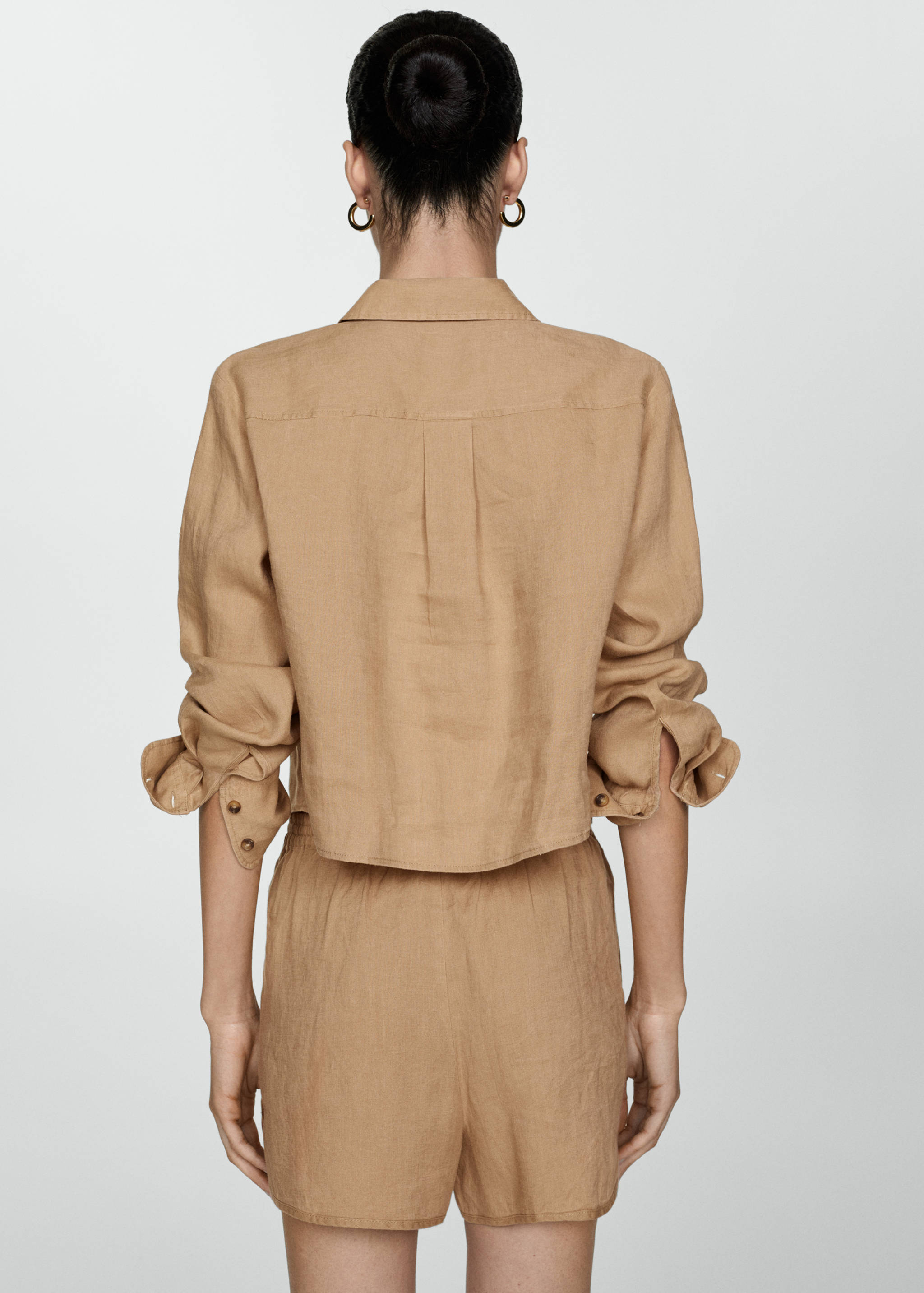 Straight-fit linen shorts - Reverse of the article