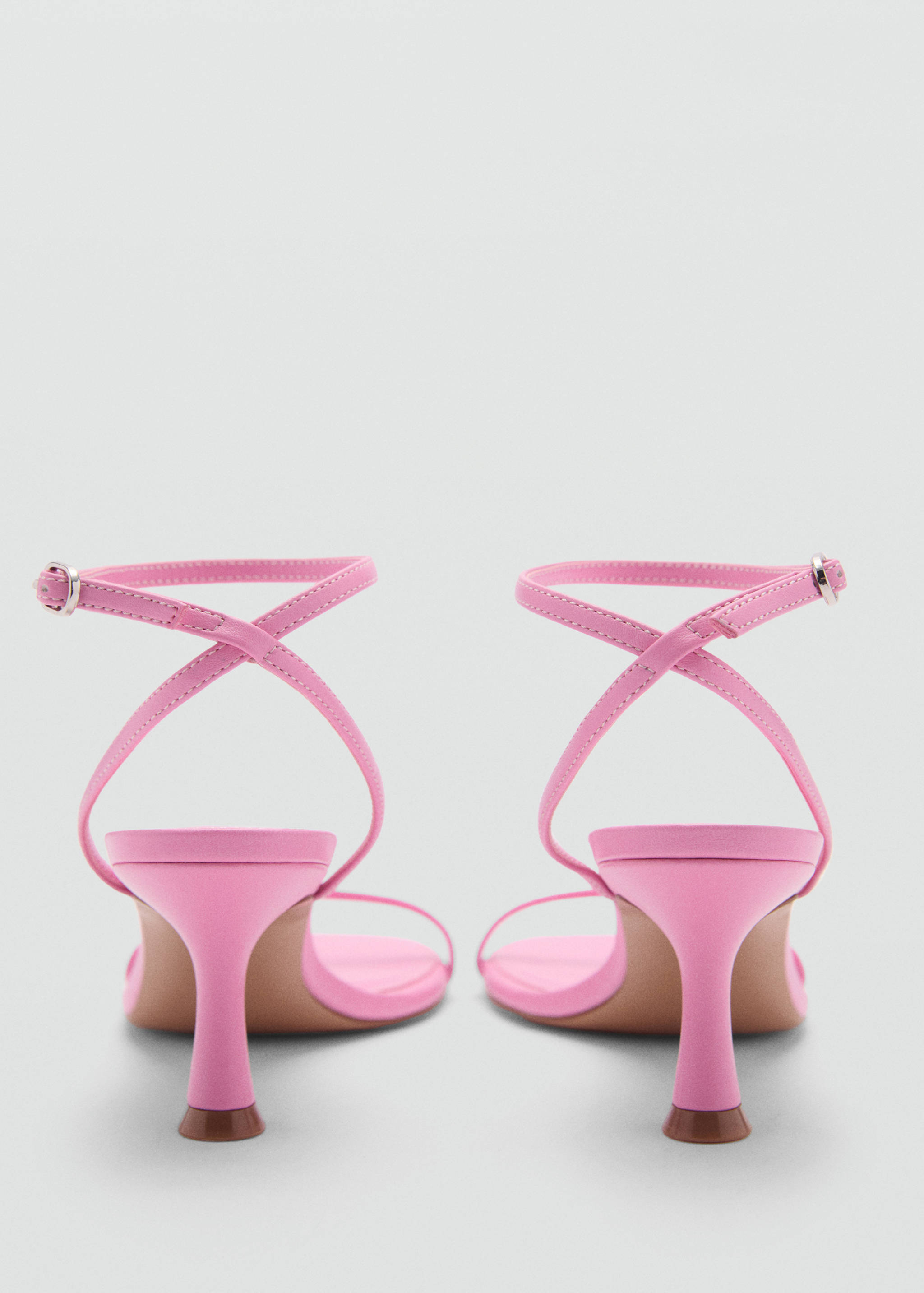 Buckle strap sandals - Details of the article 2