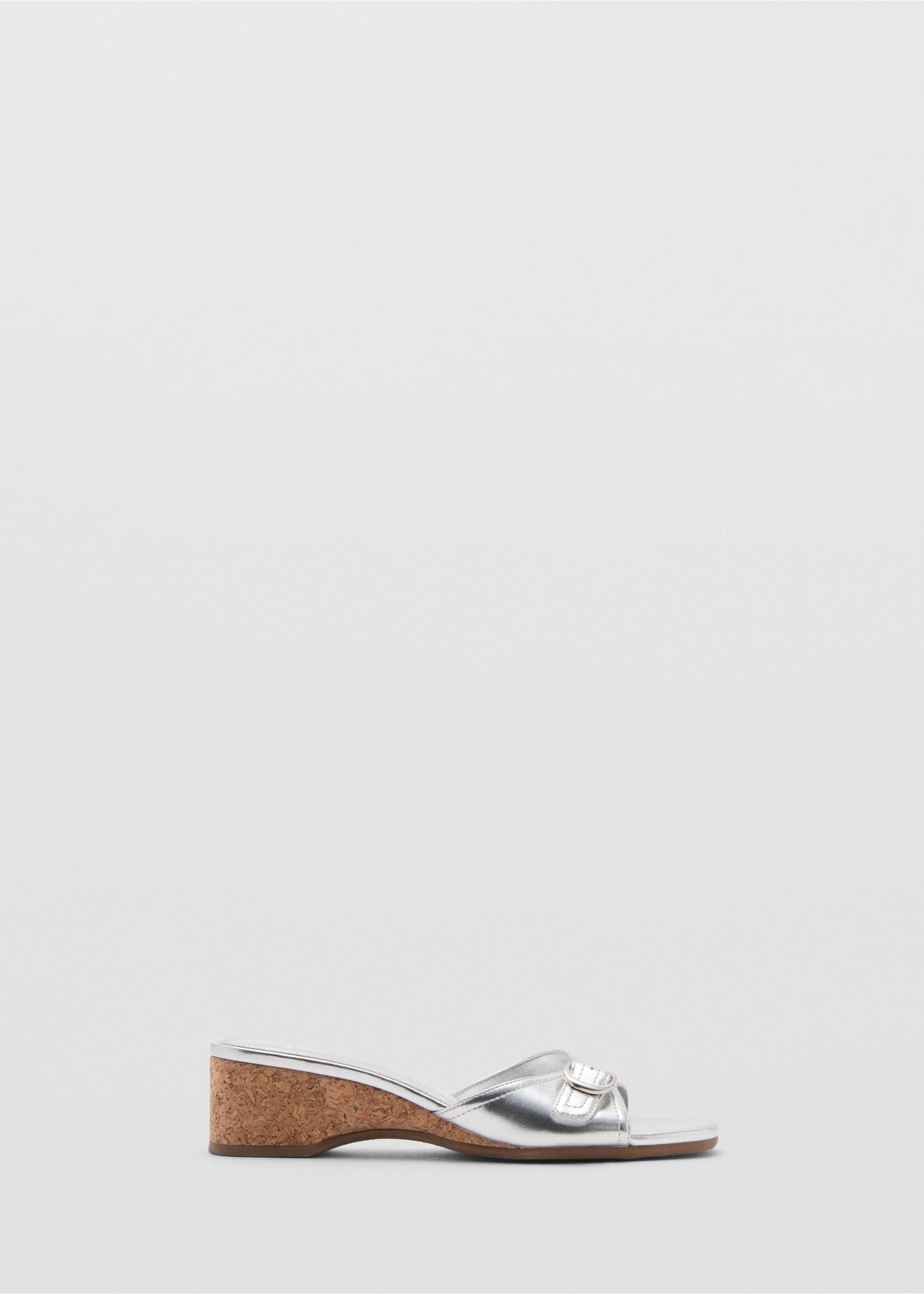 Metallic wedge sandal with buckle detail - Article without model, Silver. Ref: 77030365-00.
